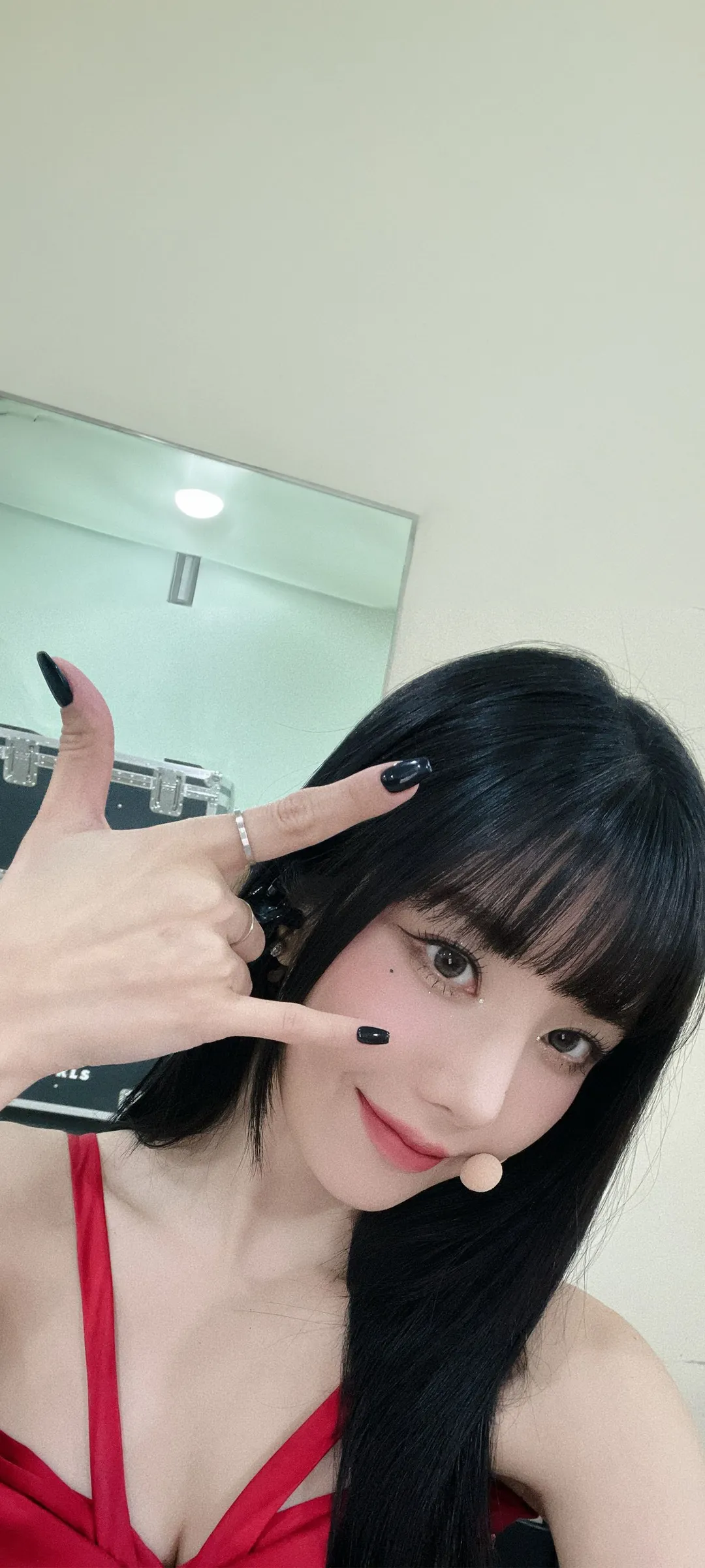 วอลเปเปอร์ หน้าจอล็อก มือถือ Kwon Eun-bi 4K HD ดาวน์โหลด — IZ*ONE