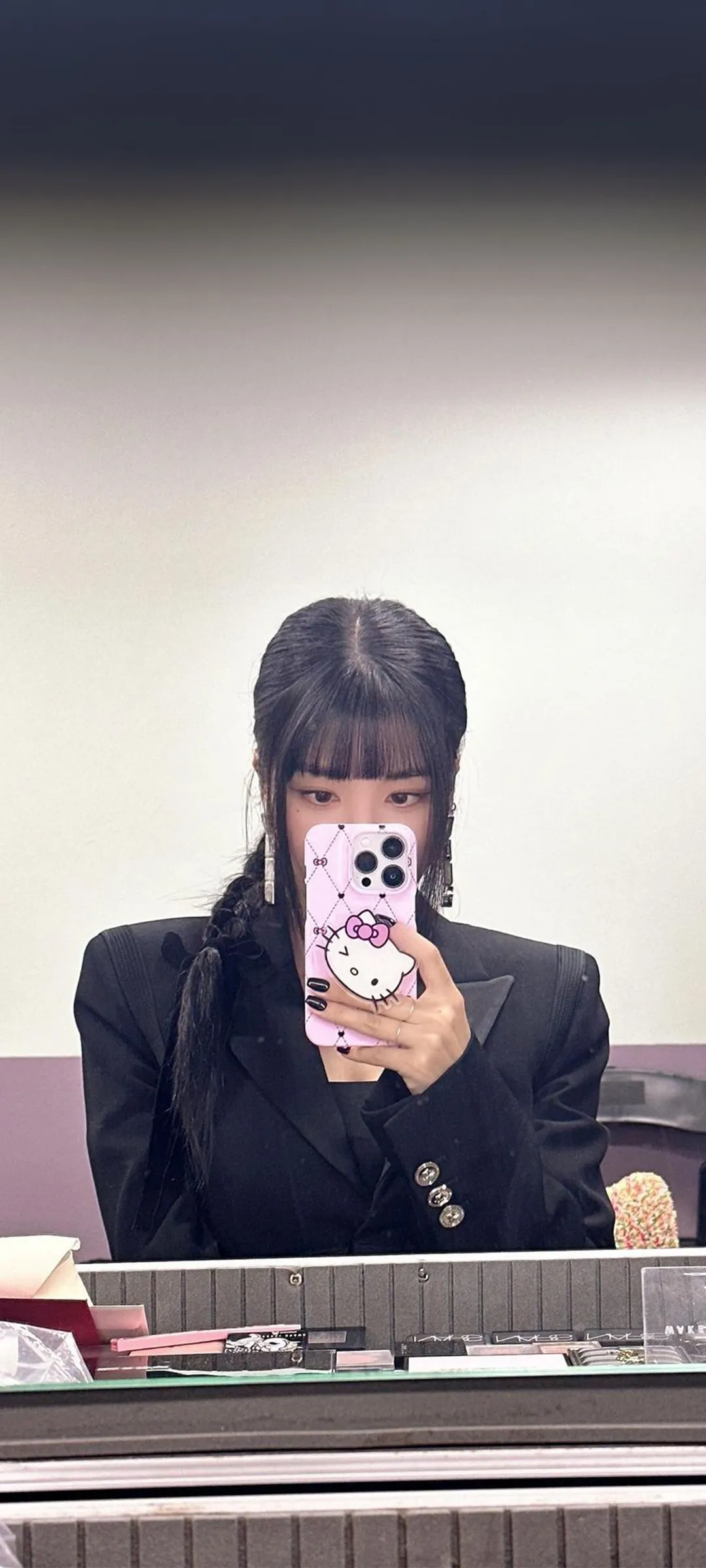 วอลเปเปอร์ หน้าจอล็อก มือถือ Kwon Eun-bi 4K HD ดาวน์โหลด — IZ*ONE