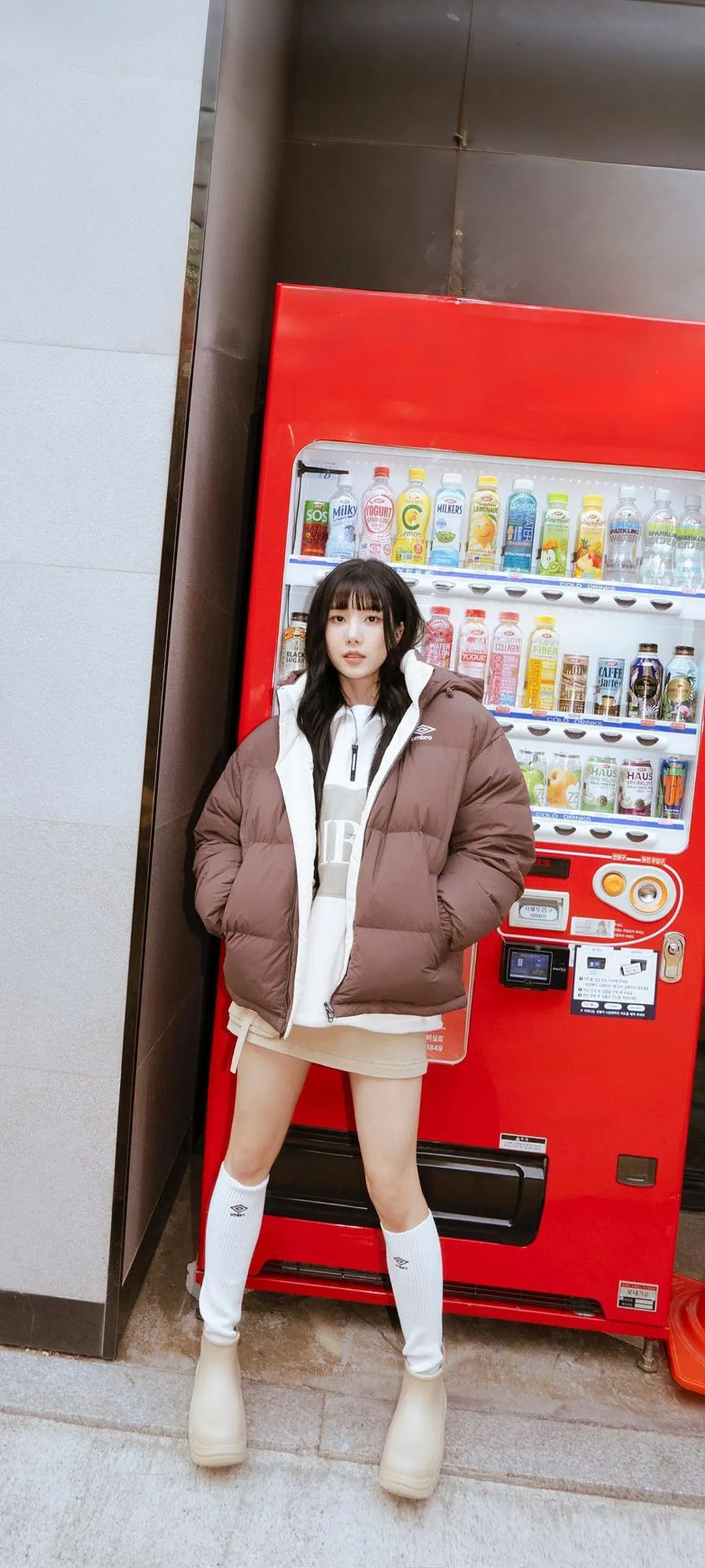 วอลเปเปอร์ หน้าจอล็อก มือถือ Kwon Eun-bi 4K HD ดาวน์โหลด — IZ*ONE