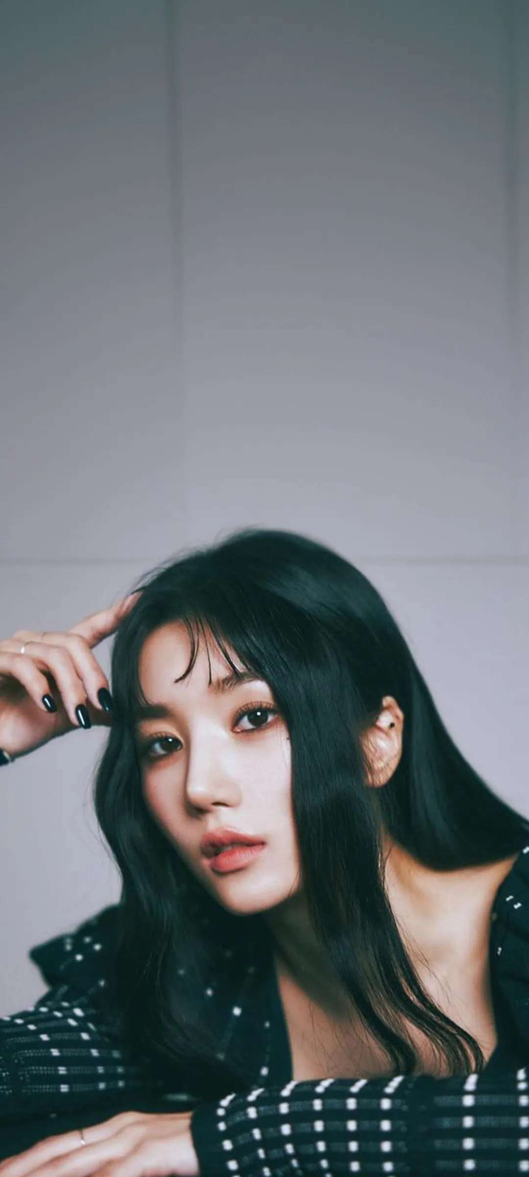 วอลเปเปอร์ หน้าจอล็อก มือถือ Kwon Eun-bi 4K HD ดาวน์โหลด — IZ*ONE