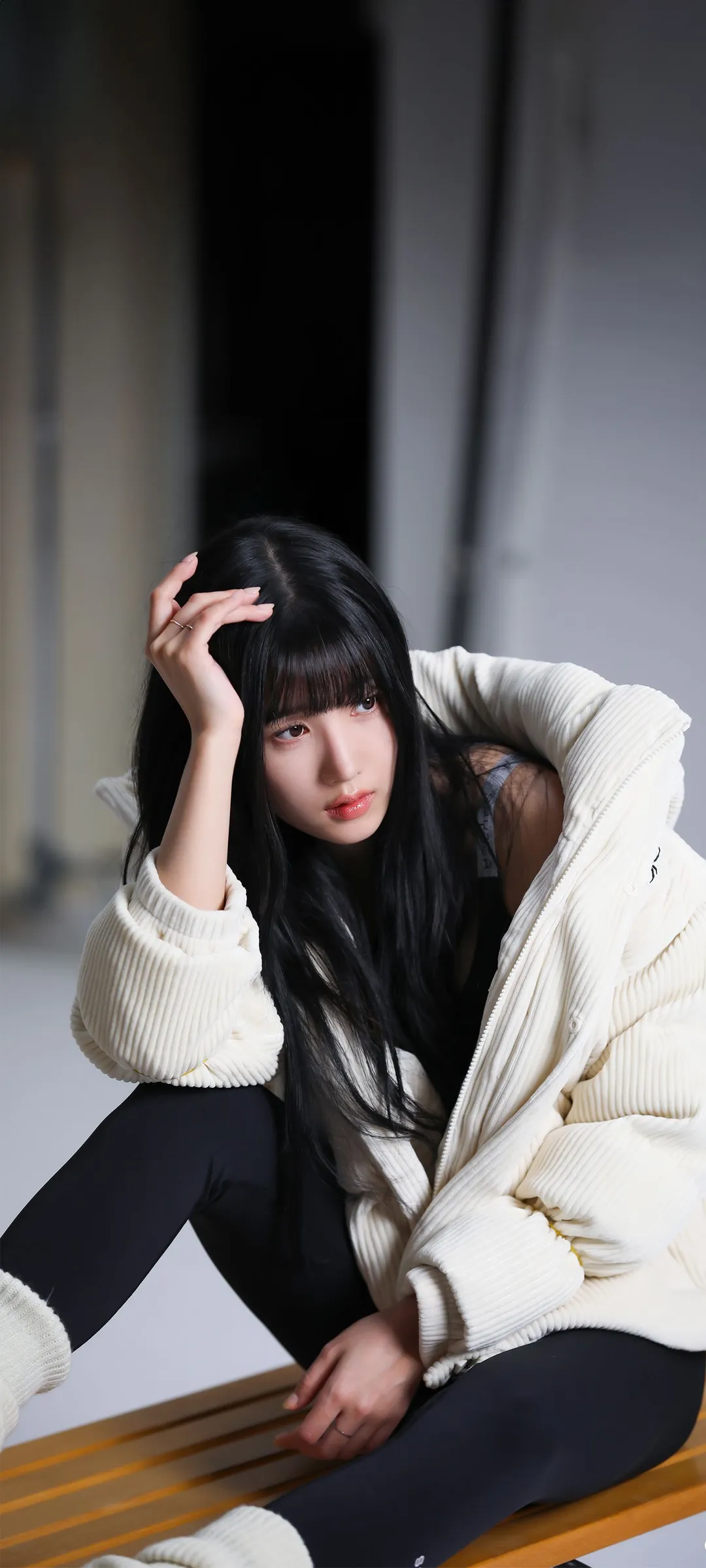 วอลเปเปอร์ หน้าจอล็อก มือถือ Kwon Eun-bi 4K HD ดาวน์โหลด — IZ*ONE