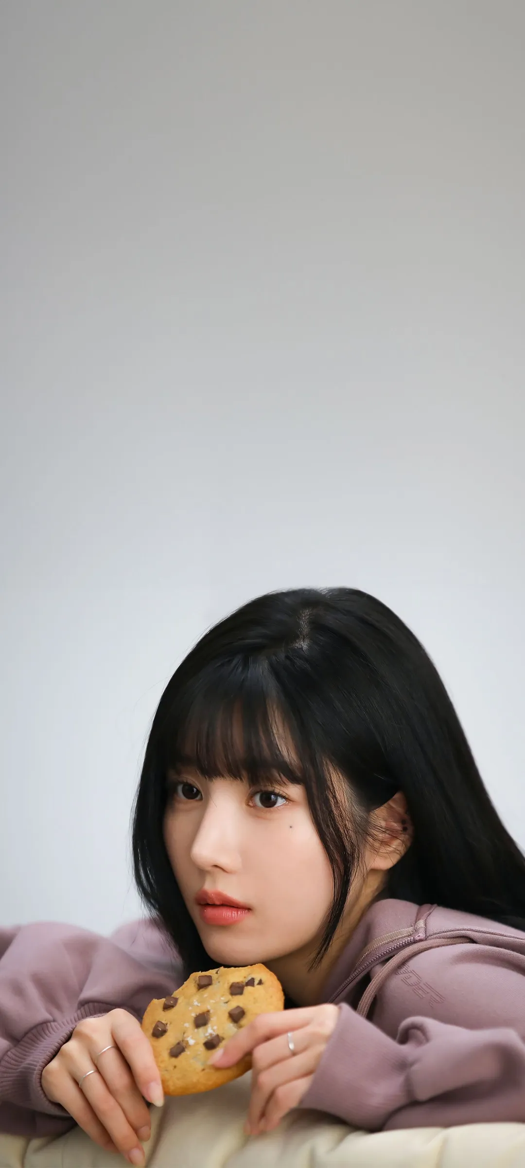 วอลเปเปอร์ หน้าจอล็อก มือถือ Kwon Eun-bi 4K HD ดาวน์โหลด — IZ*ONE