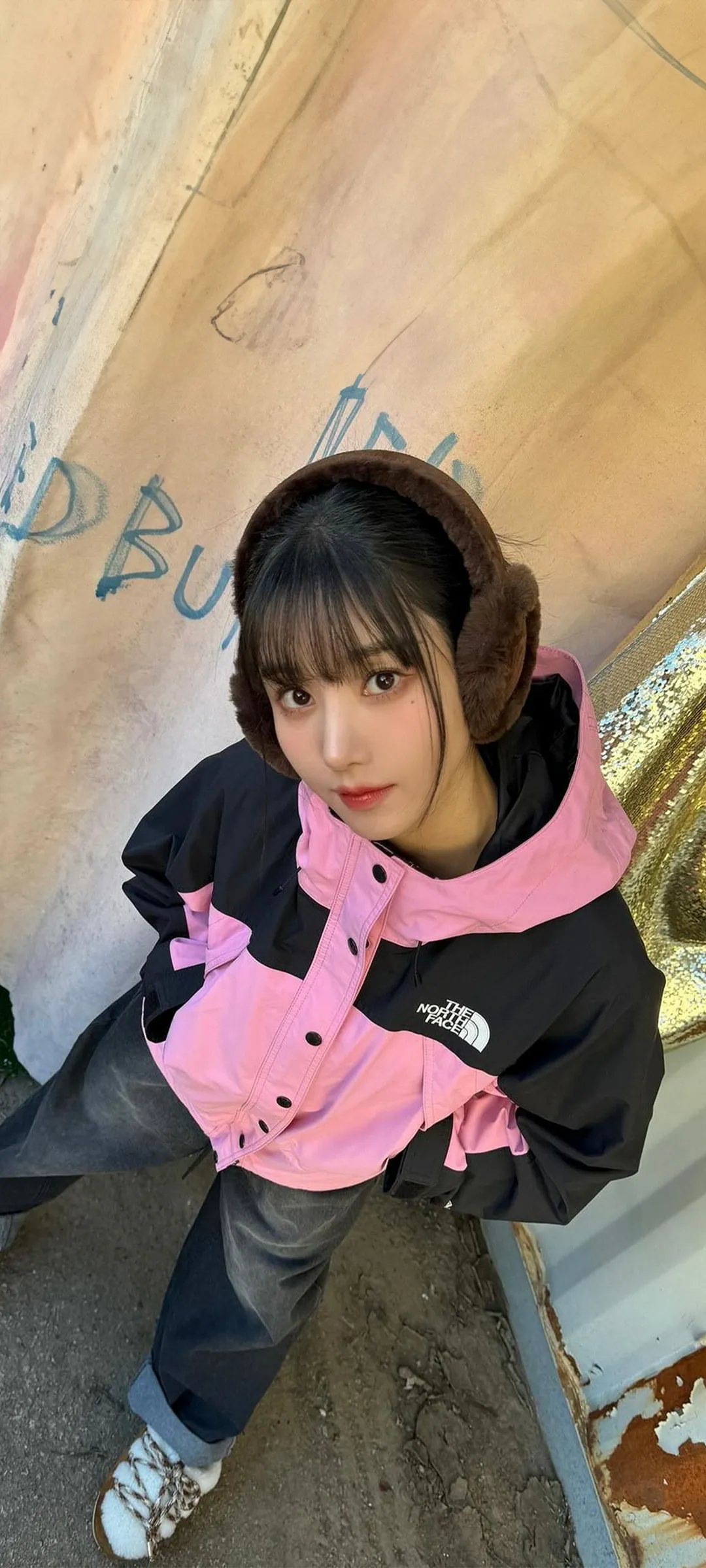 วอลเปเปอร์ หน้าจอล็อก มือถือ Kwon Eun-bi 4K HD ดาวน์โหลด — IZ*ONE