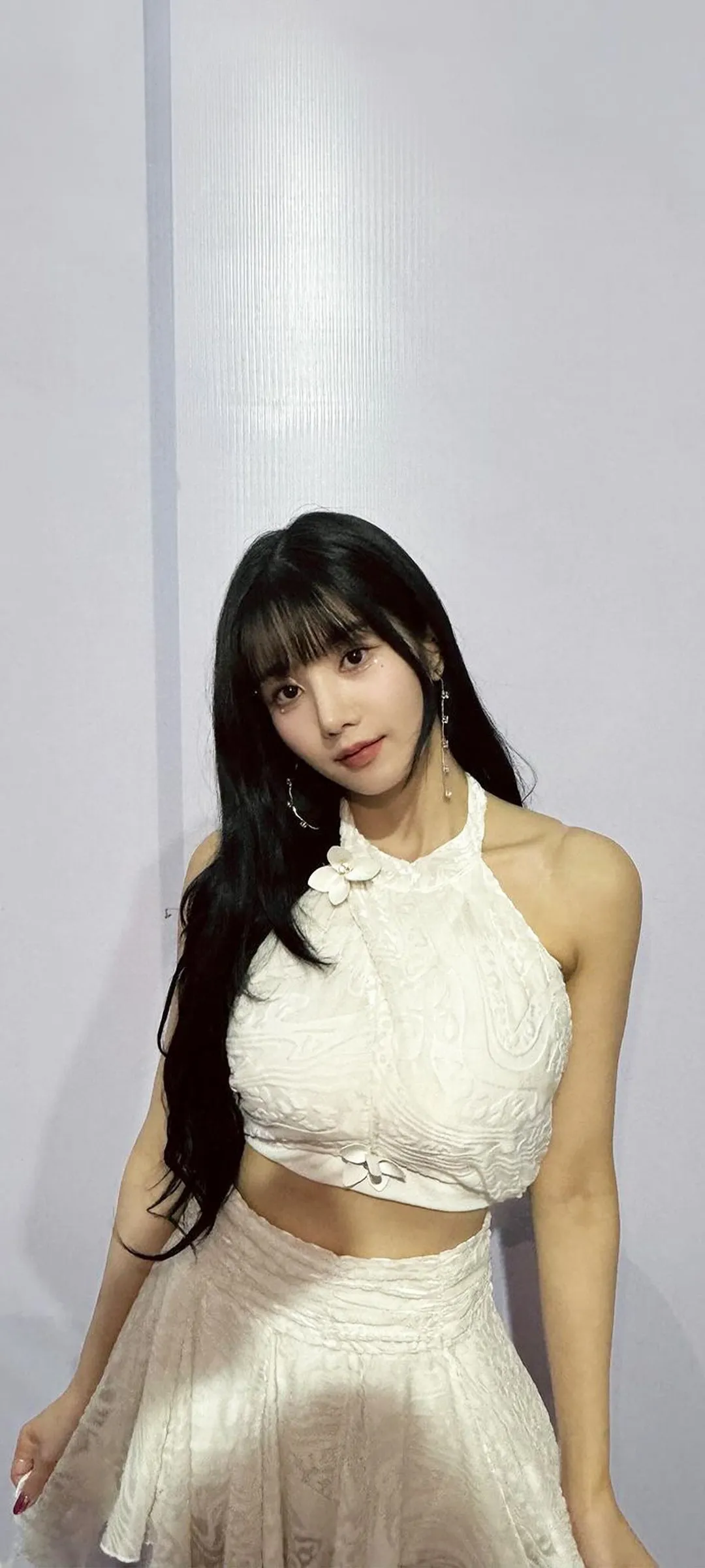 วอลเปเปอร์ หน้าจอล็อก มือถือ Kwon Eun-bi 4K HD ดาวน์โหลด — IZ*ONE