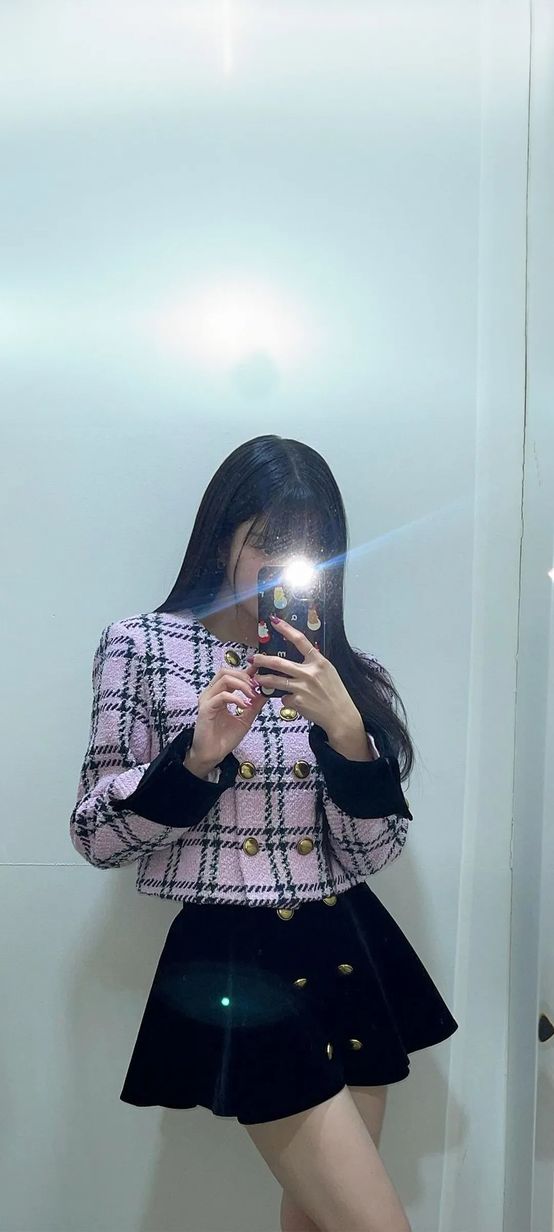 วอลเปเปอร์ หน้าจอล็อก มือถือ Kwon Eun-bi 4K HD ดาวน์โหลด — IZ*ONE