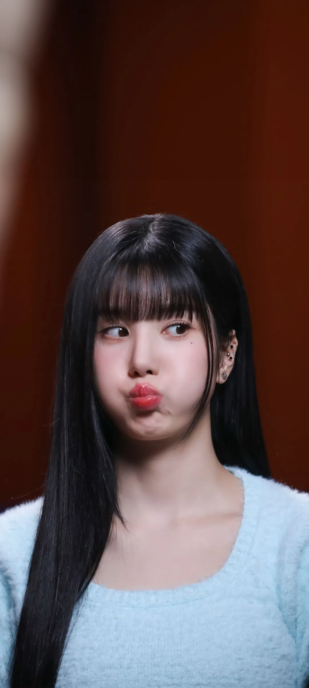 권은비 잠금화면 폰 배경화면 4K HD 다운로드 — 아이즈원