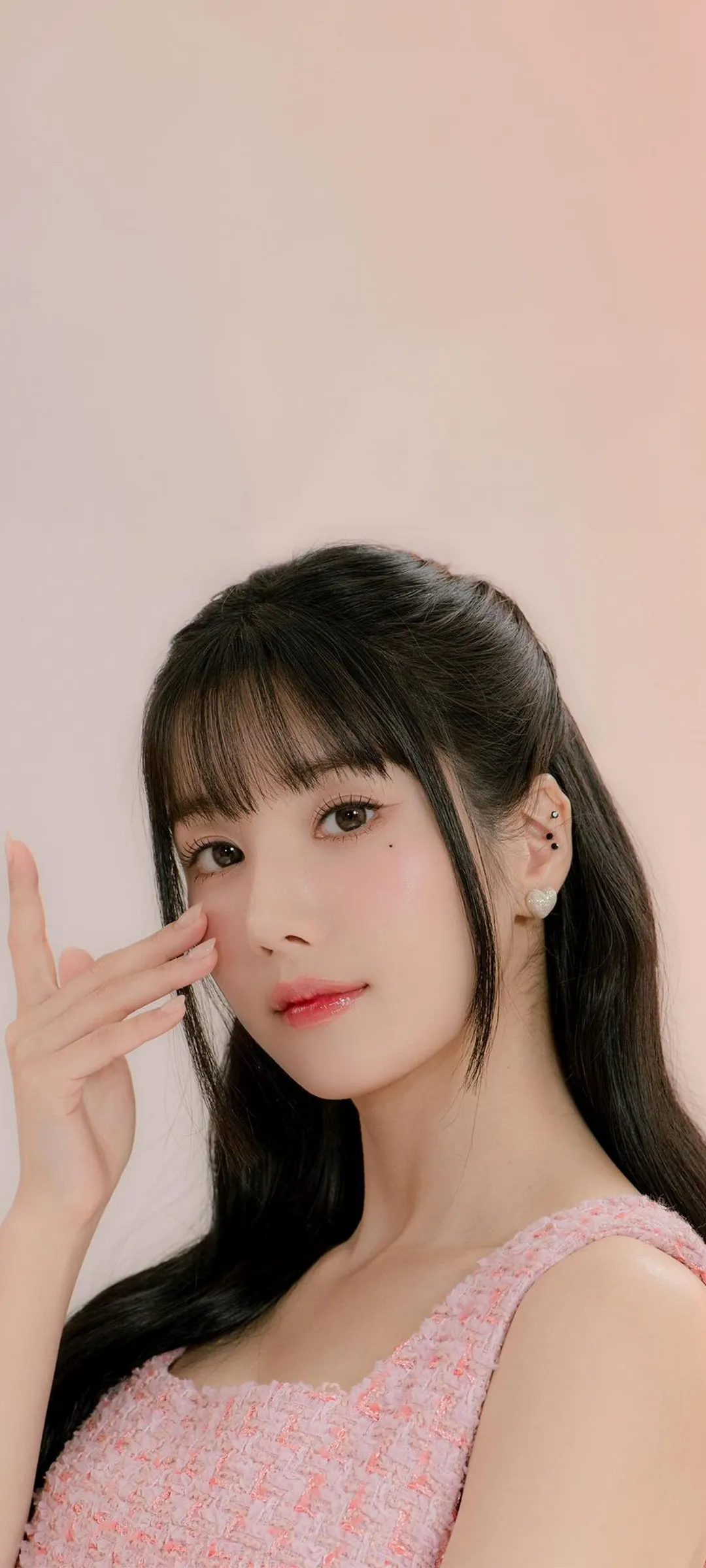 Kwon Eun-bi kilit ekranı telefon duvar kağıdı 4K HD i̇ndir — IZ*ONE