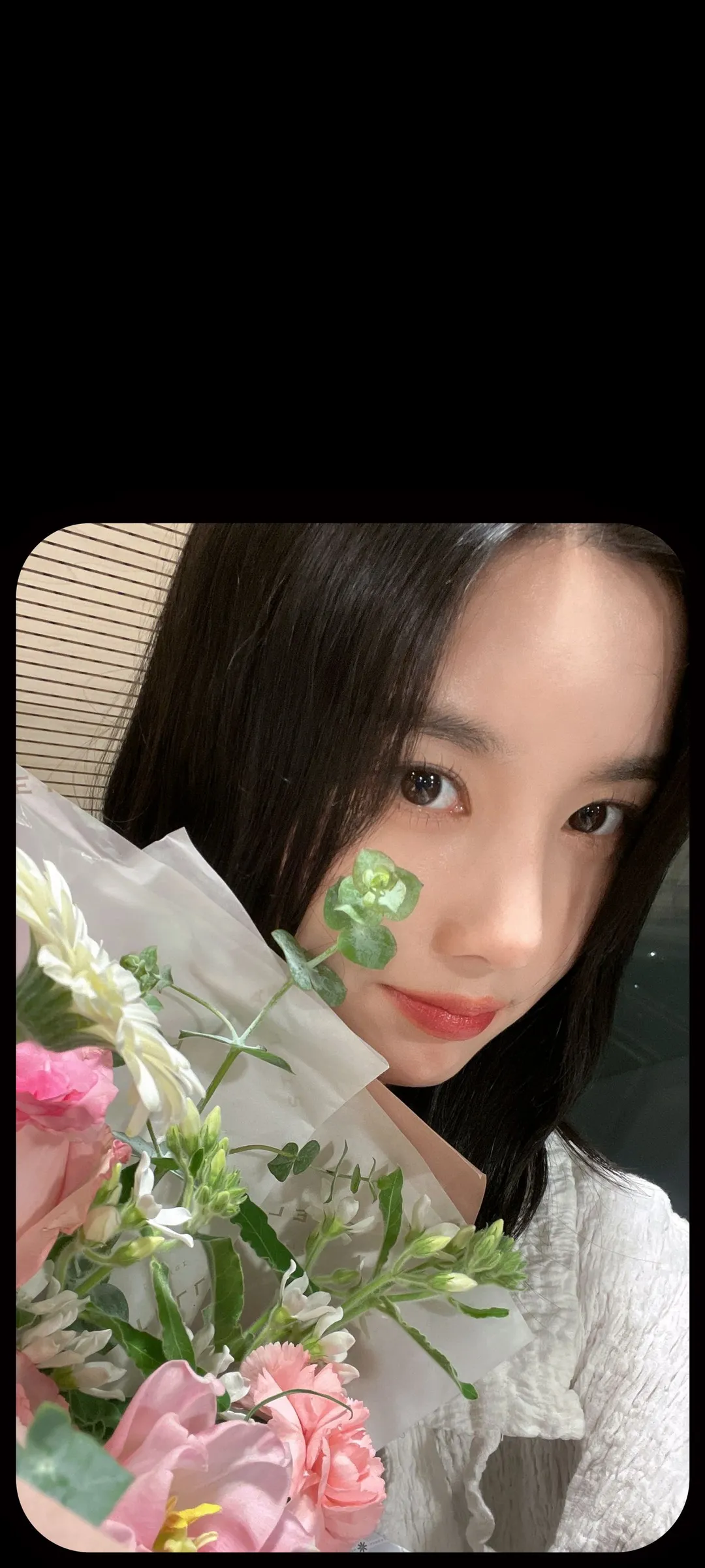 วอลเปเปอร์ หน้าจอล็อก มือถือ Kwon Eun-bi 4K HD ดาวน์โหลด — IZ*ONE