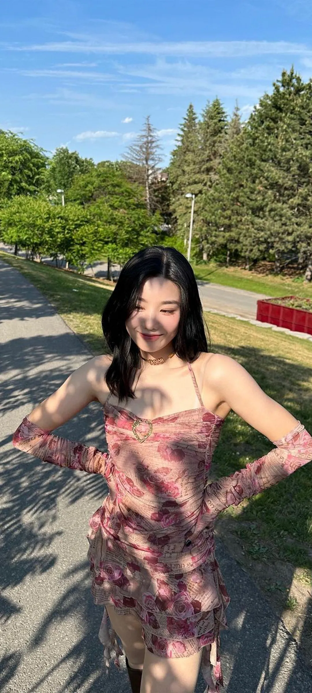 วอลเปเปอร์ หน้าจอล็อก มือถือ Kwon Eun-bi 4K HD ดาวน์โหลด — IZ*ONE