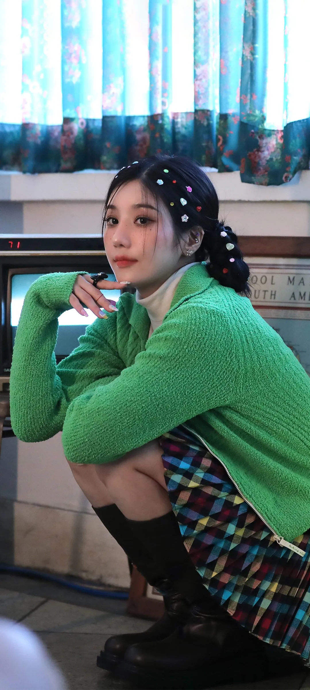 วอลเปเปอร์ หน้าจอล็อก มือถือ Kwon Eun-bi 4K HD ดาวน์โหลด — IZ*ONE