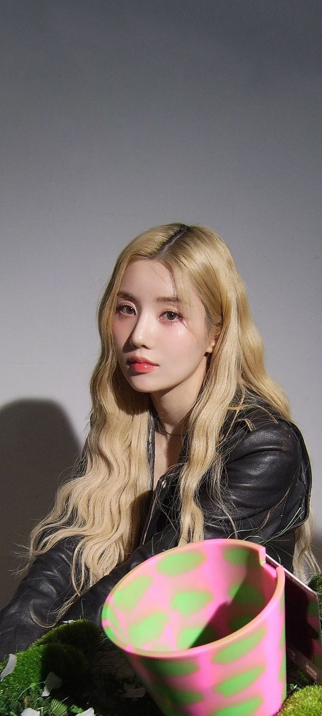 Kwon Eun-bi kilit ekranı telefon duvar kağıdı 4K HD i̇ndir — IZ*ONE