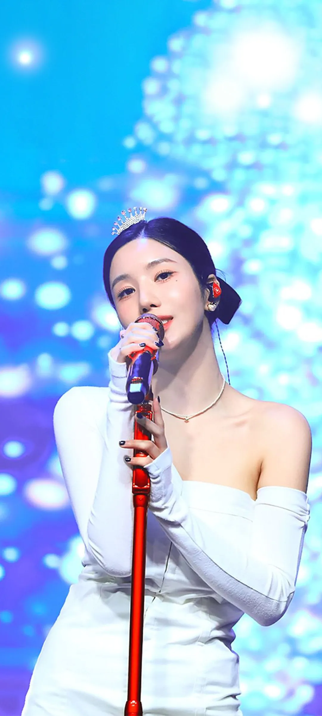 Kwon Eun-bi kilit ekranı telefon duvar kağıdı 4K HD i̇ndir — IZ*ONE