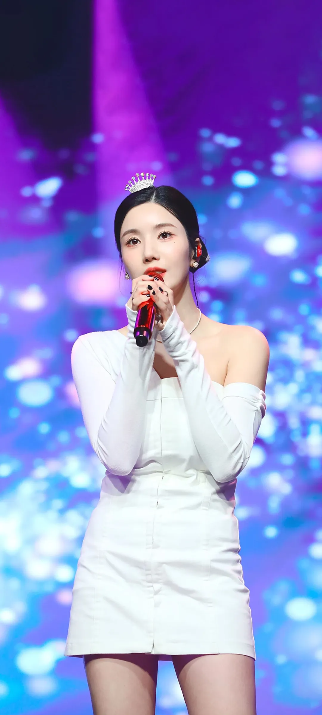 Kwon Eun-bi kilit ekranı telefon duvar kağıdı 4K HD i̇ndir — IZ*ONE