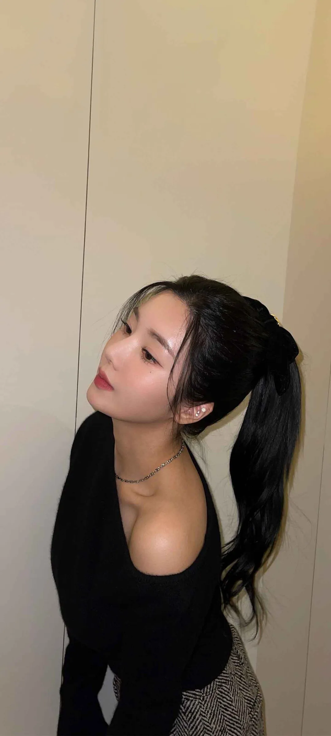 Kwon Eun-bi kilit ekranı telefon duvar kağıdı 4K HD i̇ndir — IZ*ONE