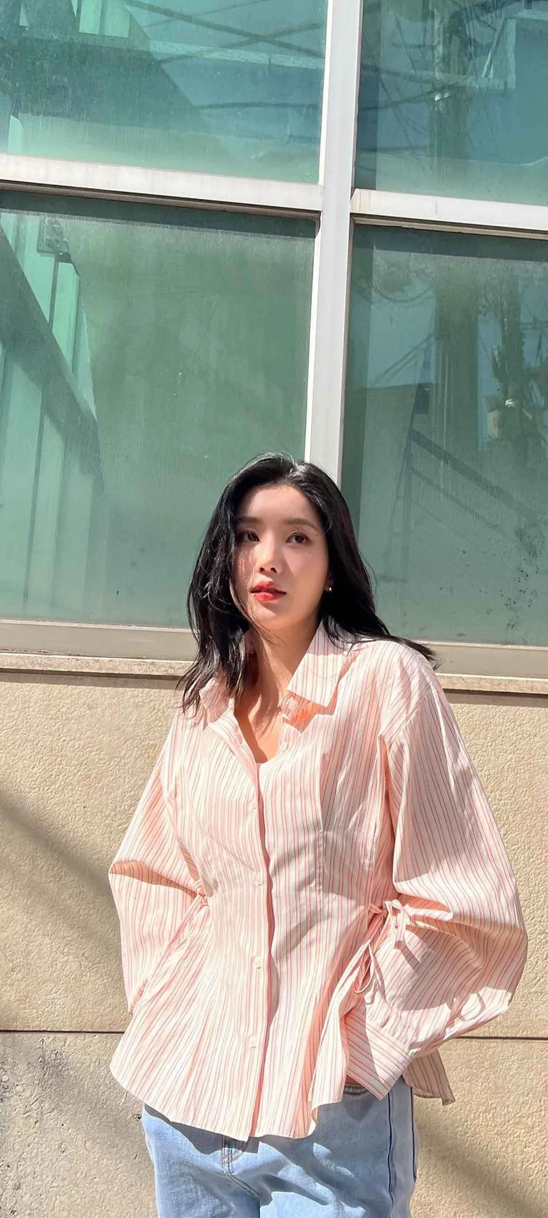 วอลเปเปอร์ หน้าจอล็อก มือถือ Kwon Eun-bi 4K HD ดาวน์โหลด — IZ*ONE