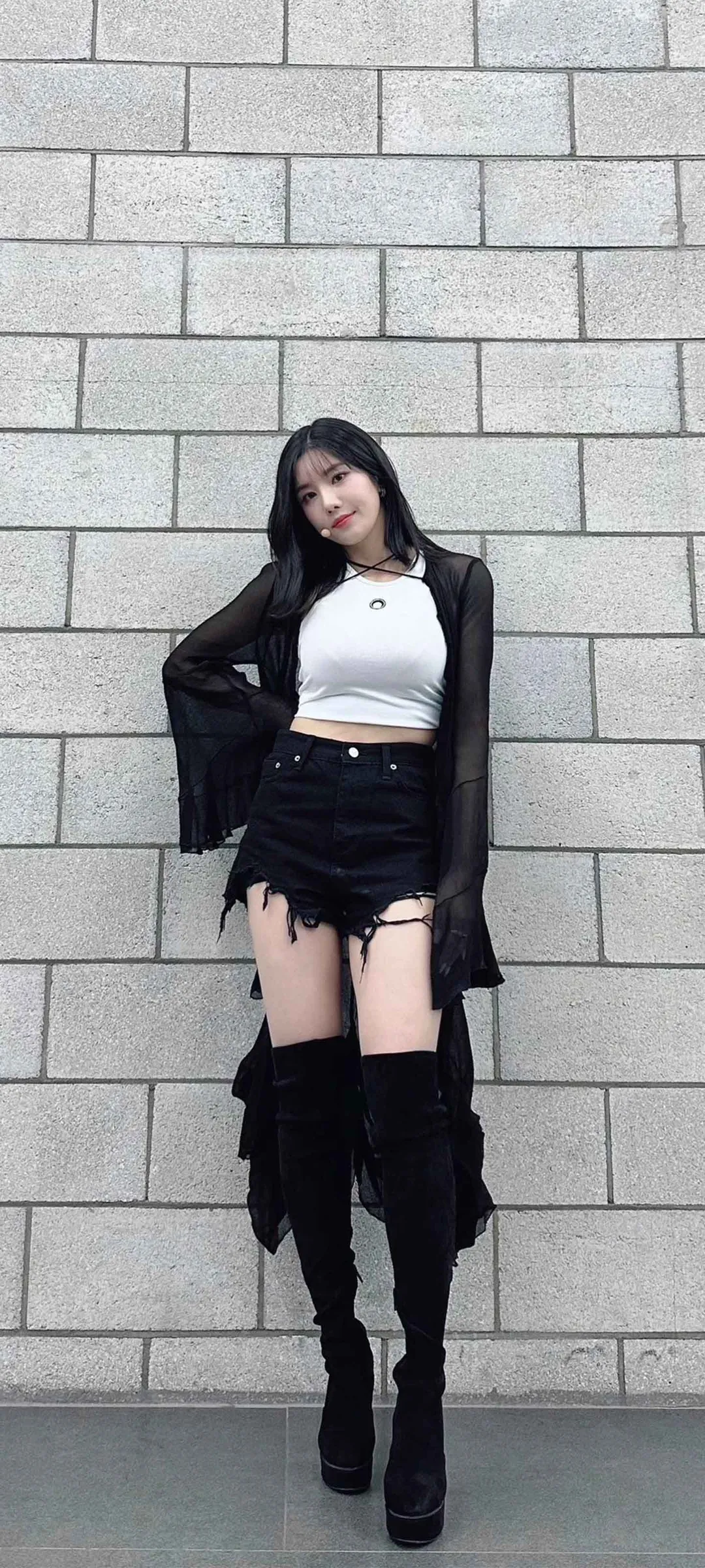 วอลเปเปอร์ หน้าจอล็อก มือถือ Kwon Eun-bi 4K HD ดาวน์โหลด — IZ*ONE