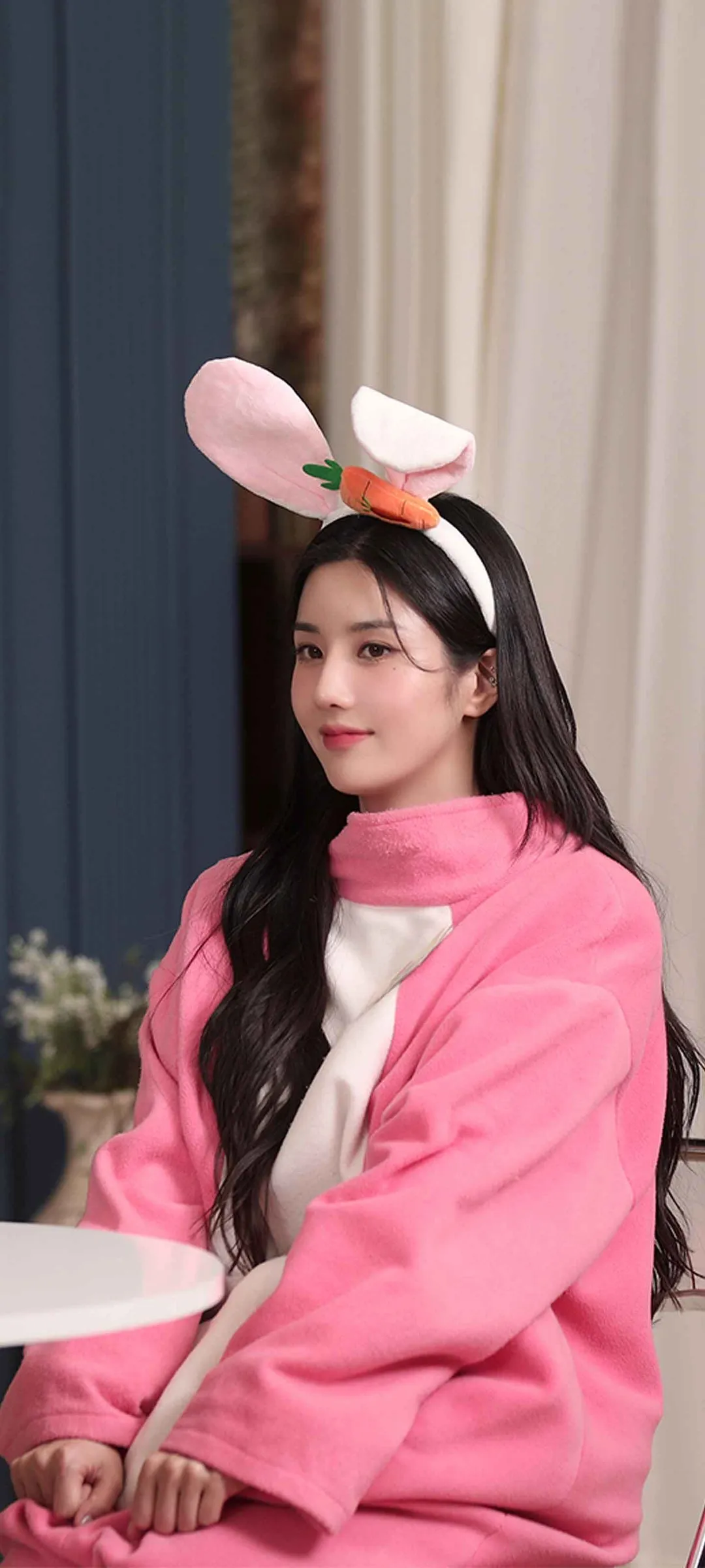 วอลเปเปอร์ หน้าจอล็อก มือถือ Kwon Eun-bi 4K HD ดาวน์โหลด — IZ*ONE