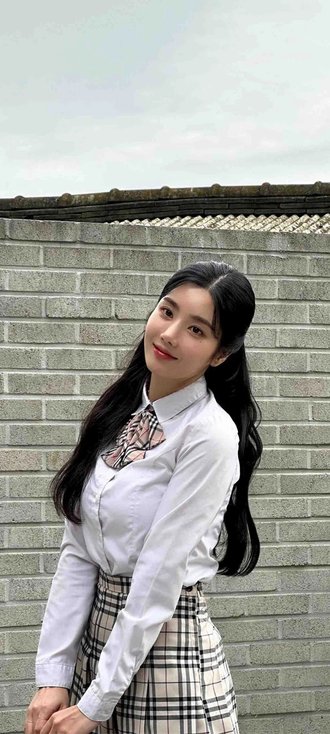 วอลเปเปอร์ หน้าจอล็อก มือถือ Kwon Eun-bi 4K HD ดาวน์โหลด — IZ*ONE