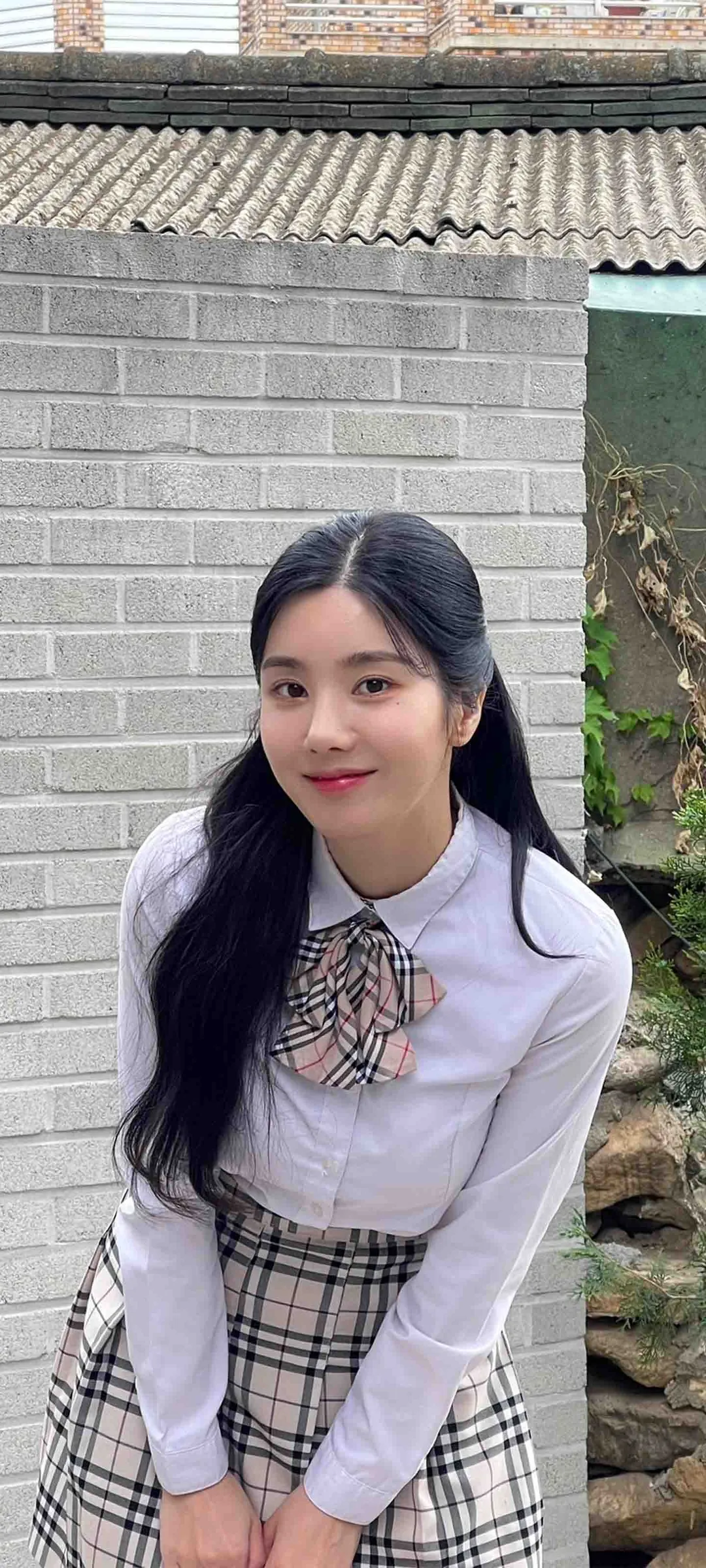 วอลเปเปอร์ หน้าจอล็อก มือถือ Kwon Eun-bi 4K HD ดาวน์โหลด — IZ*ONE