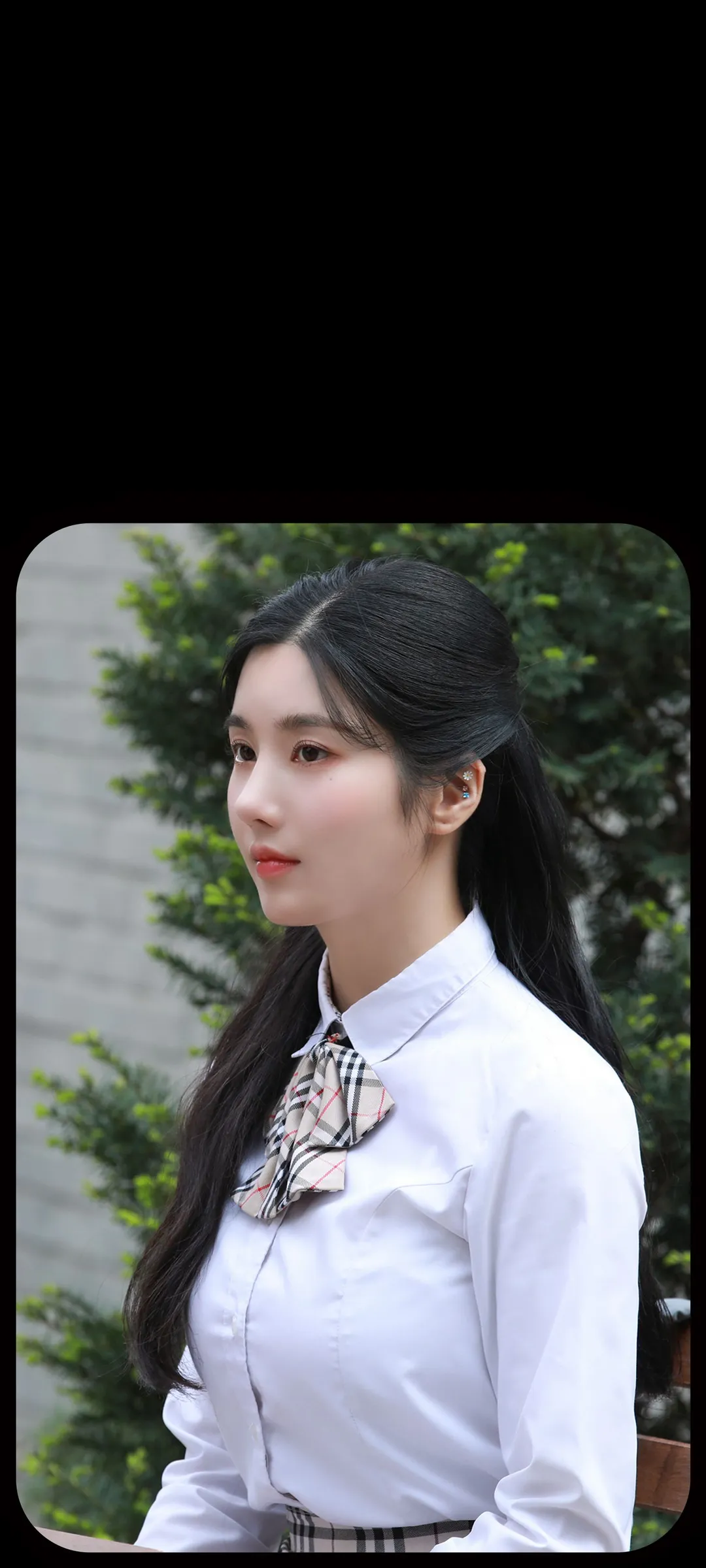 วอลเปเปอร์ หน้าจอล็อก มือถือ Kwon Eun-bi 4K HD ดาวน์โหลด — IZ*ONE