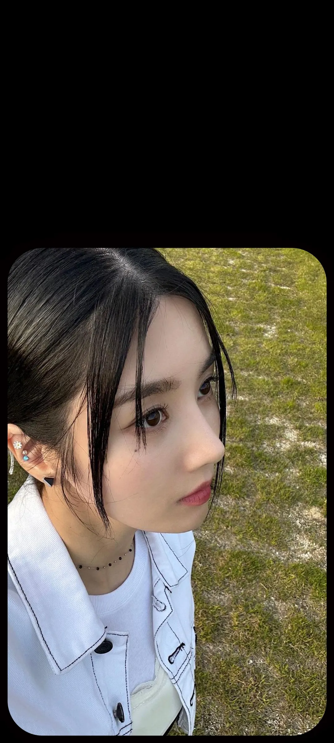 วอลเปเปอร์ หน้าจอล็อก มือถือ Kwon Eun-bi 4K HD ดาวน์โหลด — IZ*ONE
