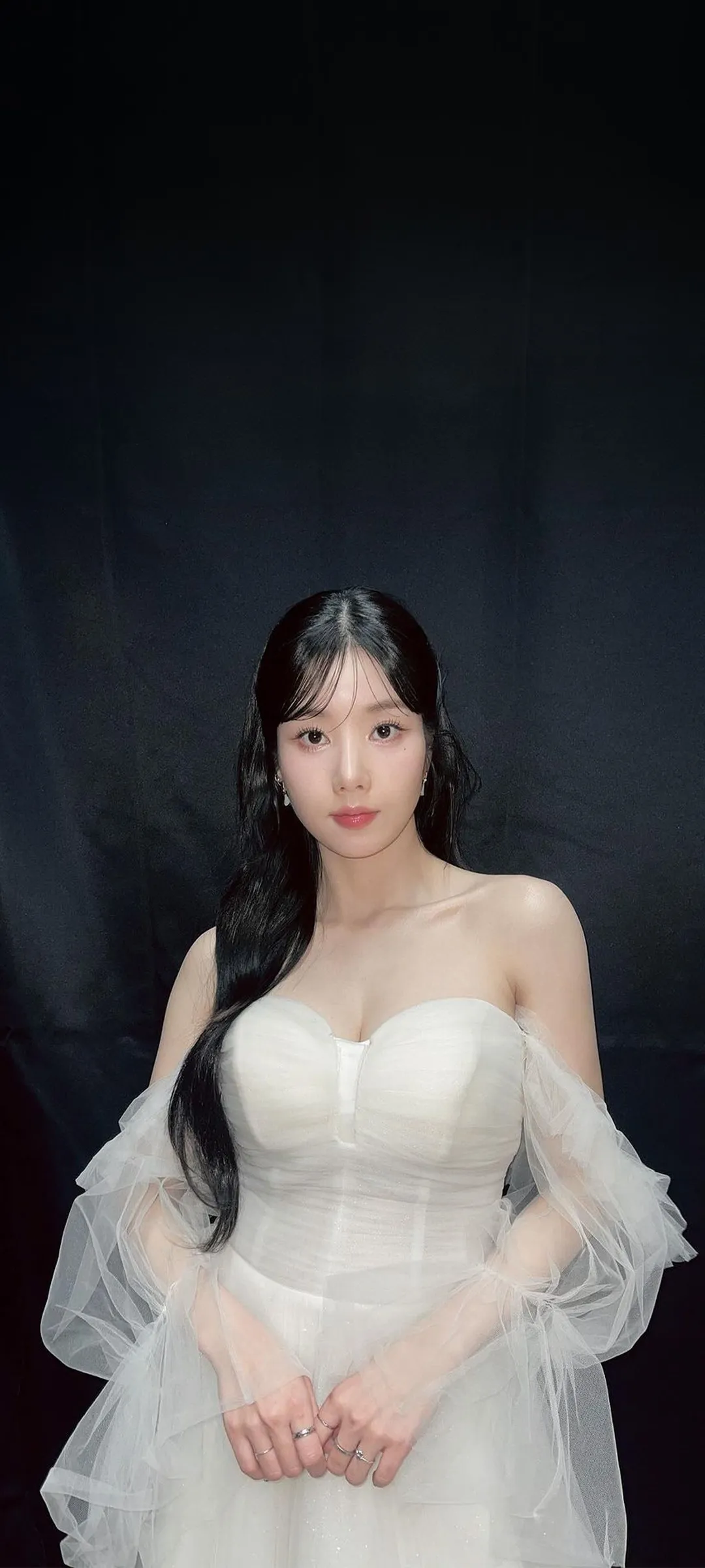 วอลเปเปอร์ หน้าจอล็อก มือถือ Kwon Eun-bi 4K HD ดาวน์โหลด — IZ*ONE