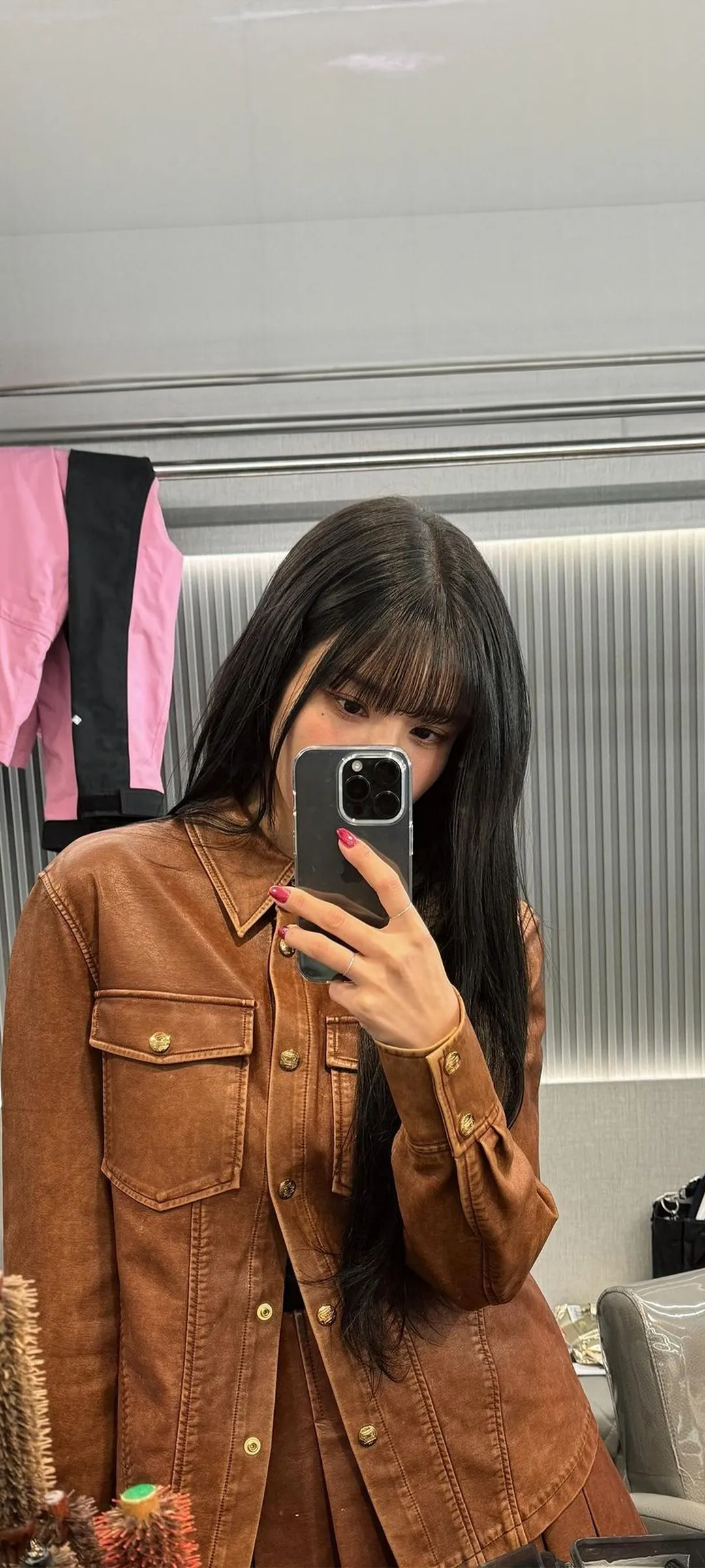วอลเปเปอร์ หน้าจอล็อก มือถือ Kwon Eun-bi 4K HD ดาวน์โหลด — IZ*ONE