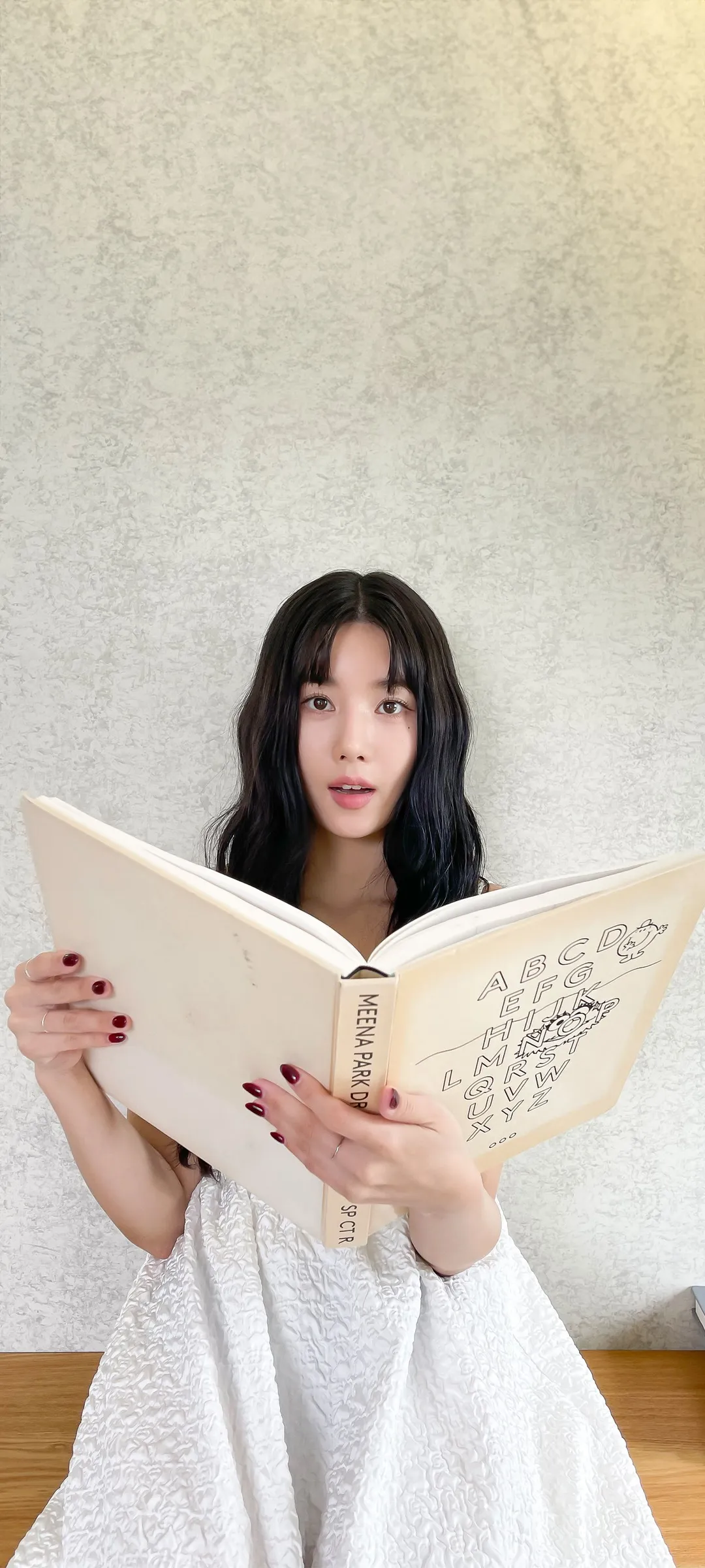 Kwon Eun-bi kilit ekranı telefon duvar kağıdı 4K HD i̇ndir — IZ*ONE