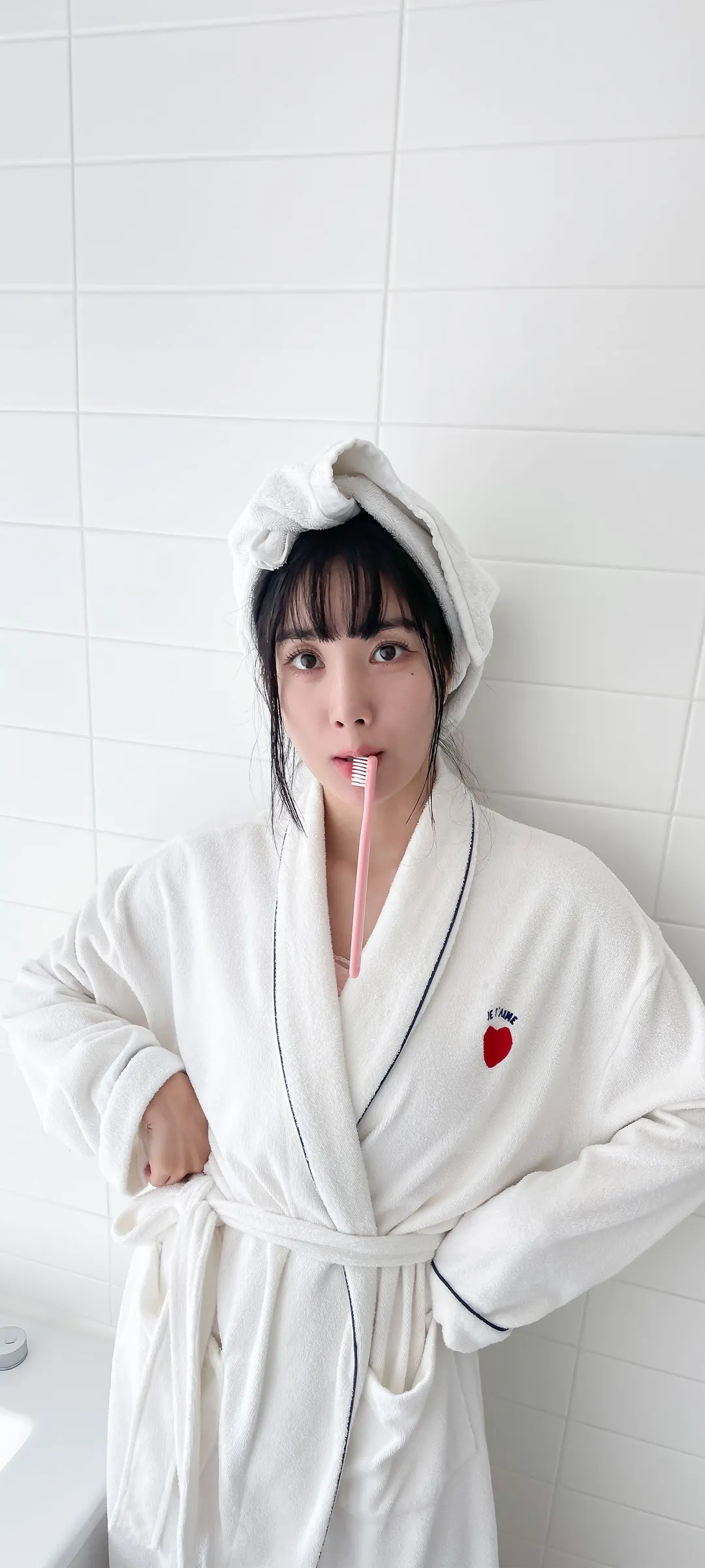 วอลเปเปอร์ หน้าจอล็อก มือถือ Kwon Eun-bi 4K HD ดาวน์โหลด — IZ*ONE