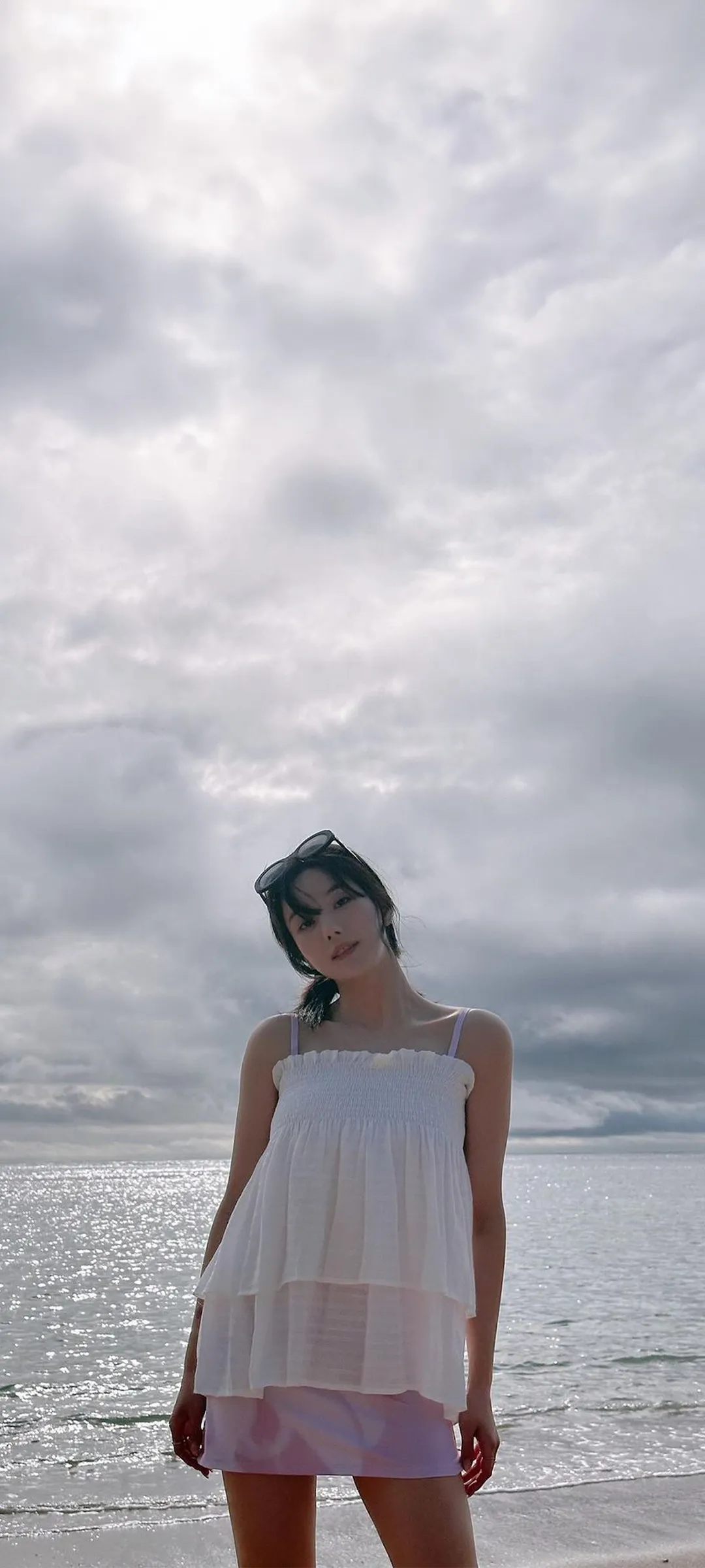 วอลเปเปอร์ หน้าจอล็อก มือถือ Kwon Eun-bi 4K HD ดาวน์โหลด — IZ*ONE