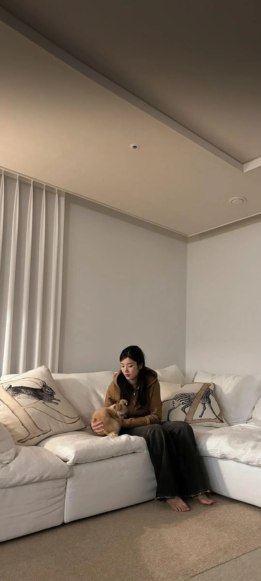 วอลเปเปอร์ หน้าจอล็อก มือถือ Kwon Eun-bi 4K HD ดาวน์โหลด — IZ*ONE