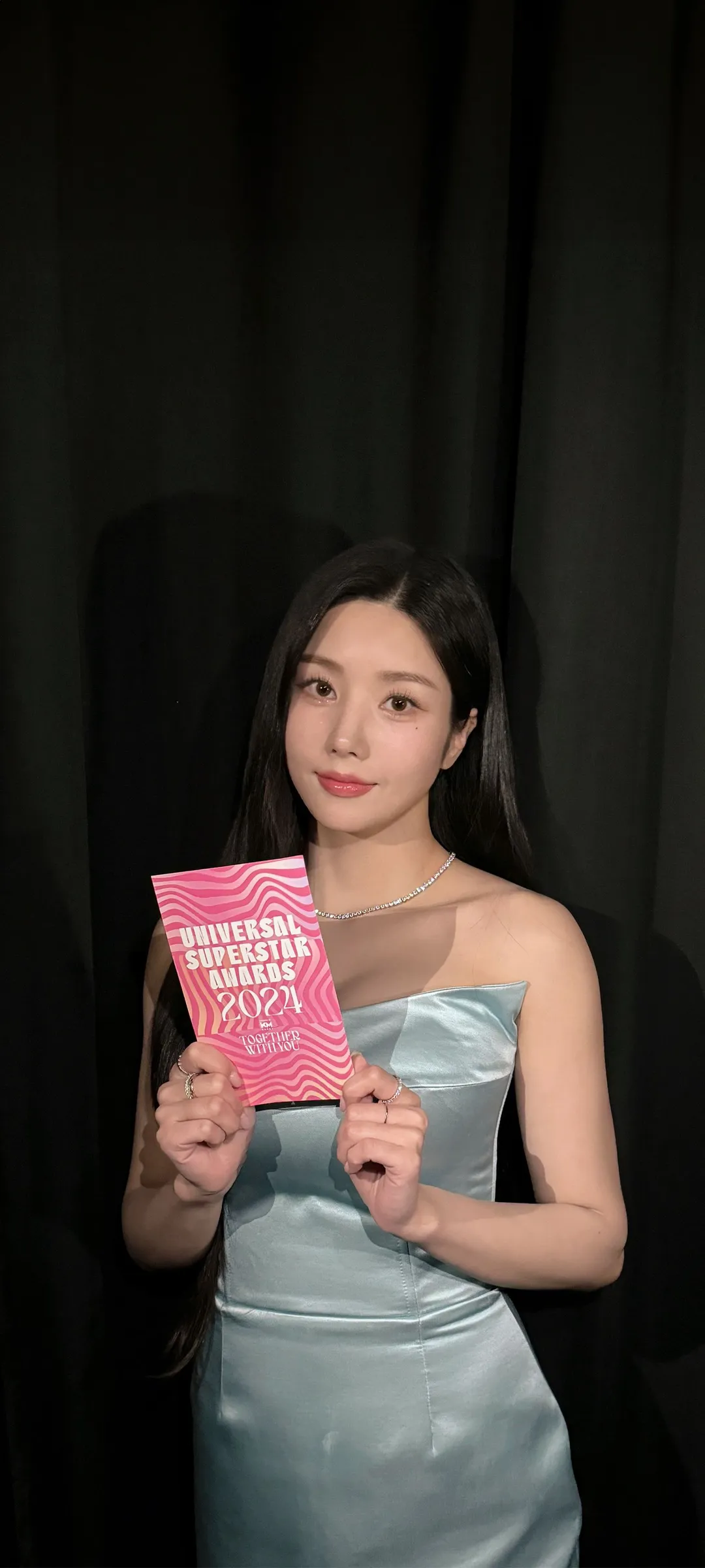 วอลเปเปอร์ หน้าจอล็อก มือถือ Kwon Eun-bi 4K HD ดาวน์โหลด — IZ*ONE