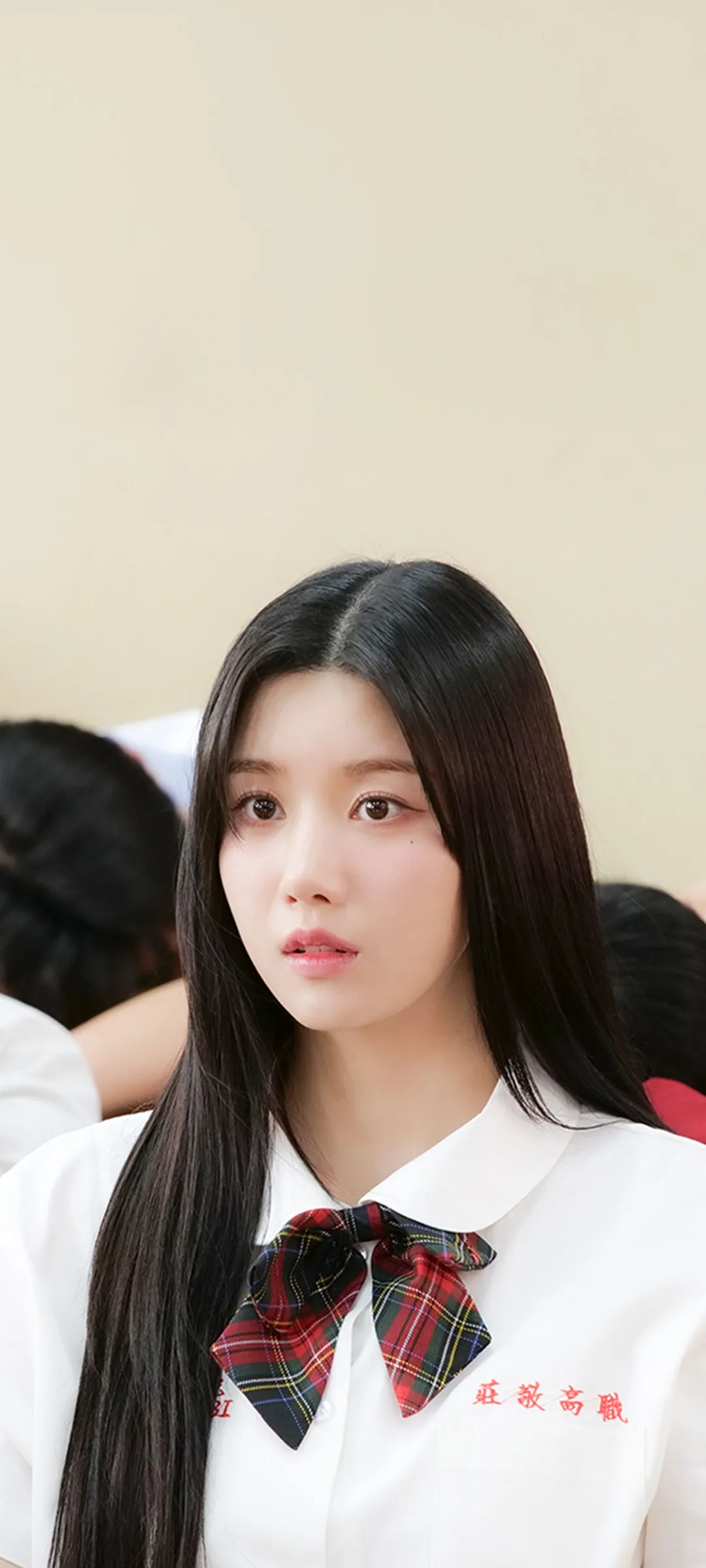 วอลเปเปอร์ หน้าจอล็อก มือถือ Kwon Eun-bi 4K HD ดาวน์โหลด — IZ*ONE