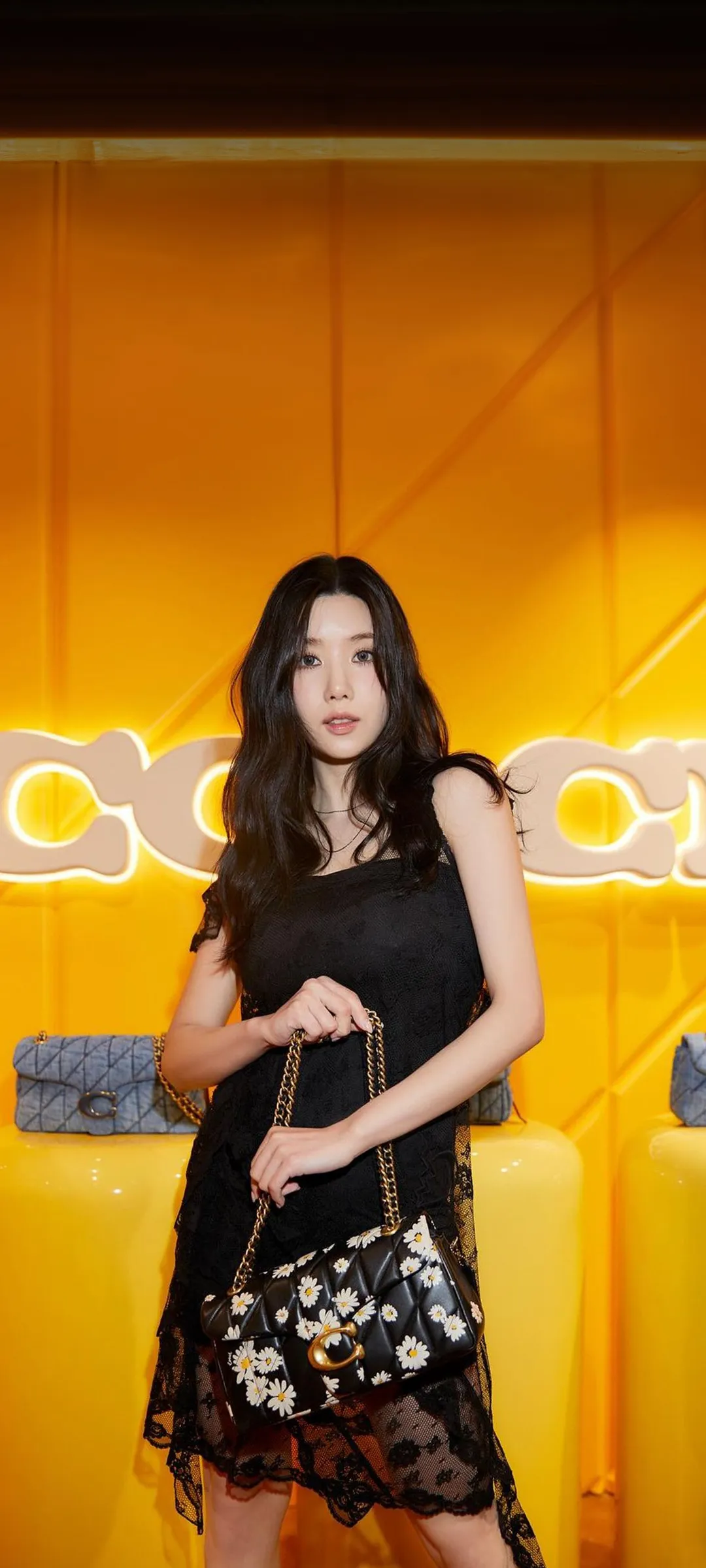 Kwon Eun-bi kilit ekranı telefon duvar kağıdı 4K HD i̇ndir — IZ*ONE