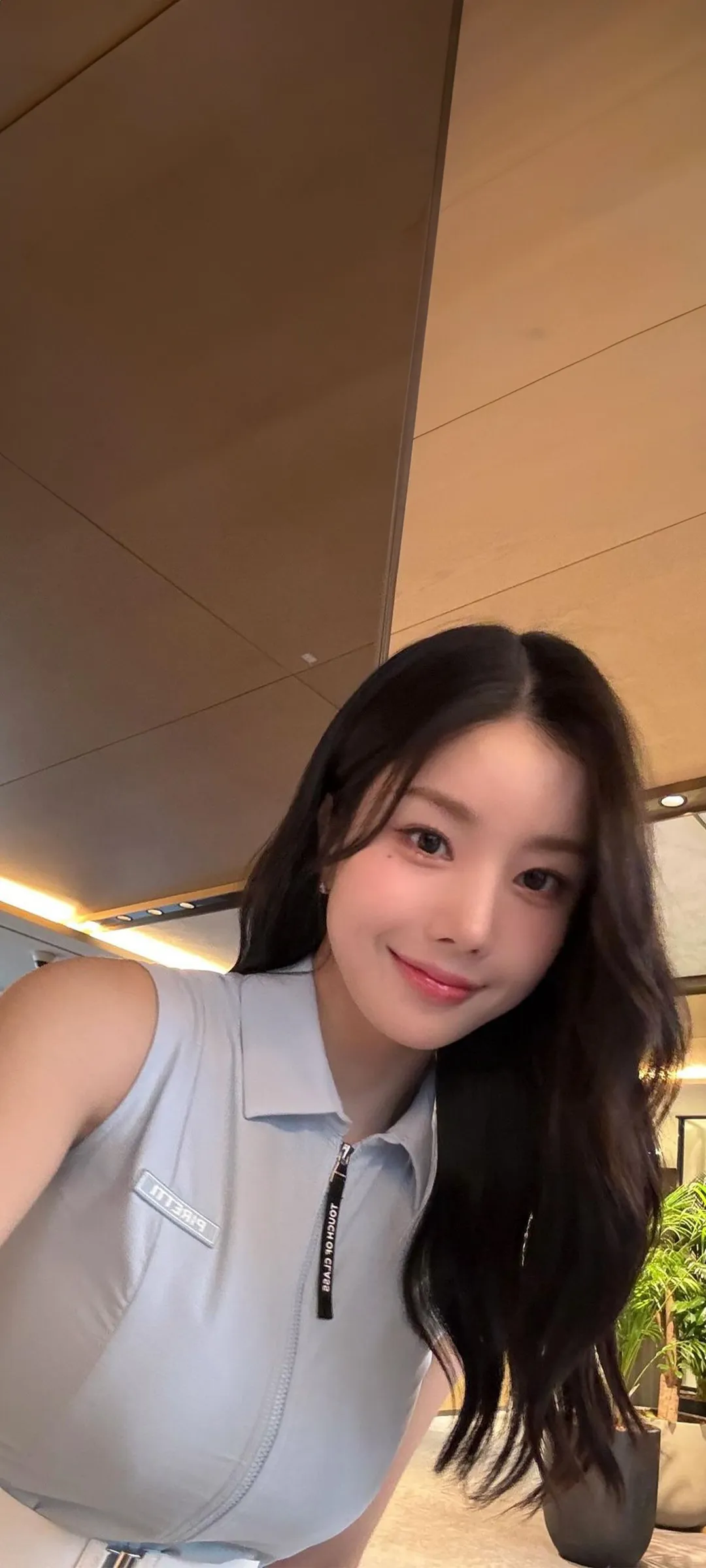 วอลเปเปอร์ หน้าจอล็อก มือถือ Kwon Eun-bi 4K HD ดาวน์โหลด — IZ*ONE
