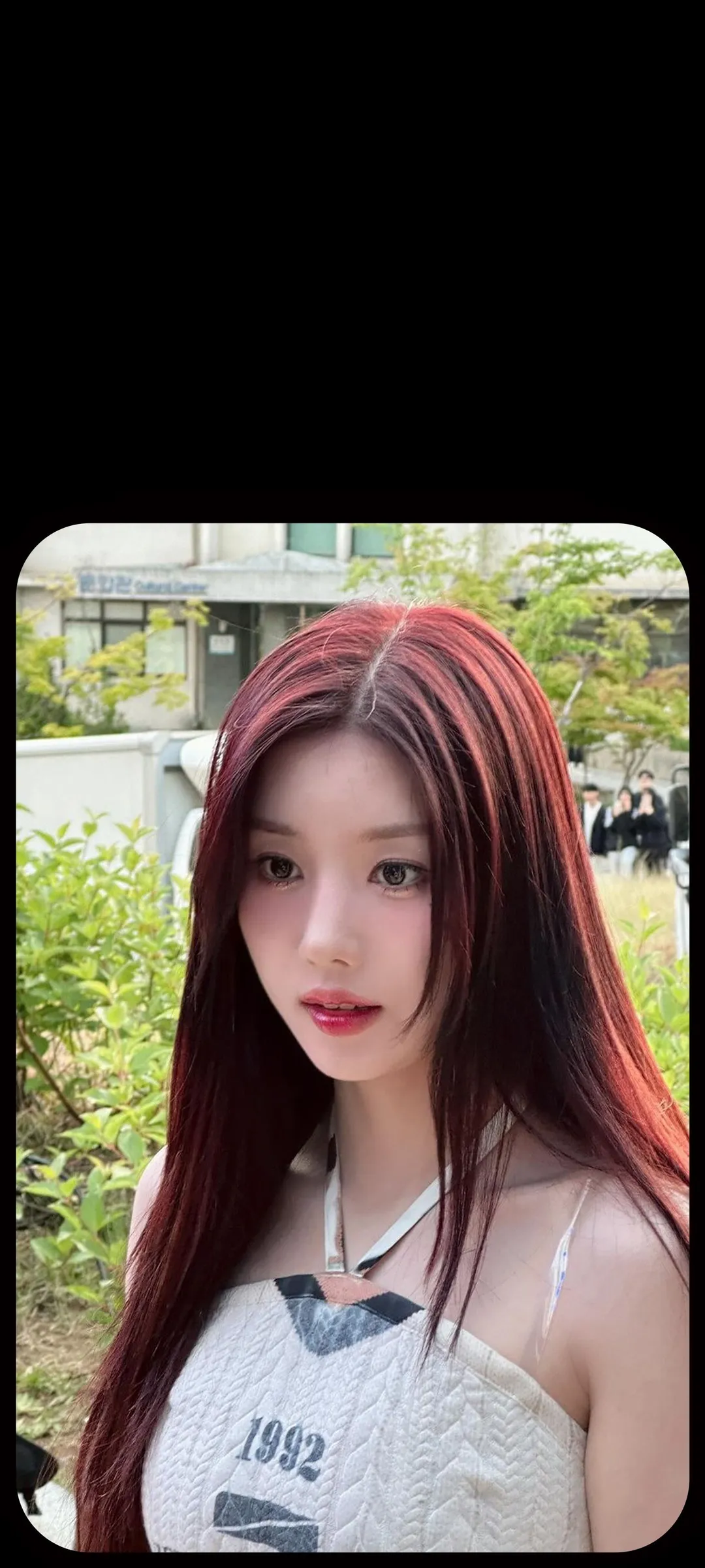วอลเปเปอร์ หน้าจอล็อก มือถือ Kwon Eun-bi 4K HD ดาวน์โหลด — IZ*ONE
