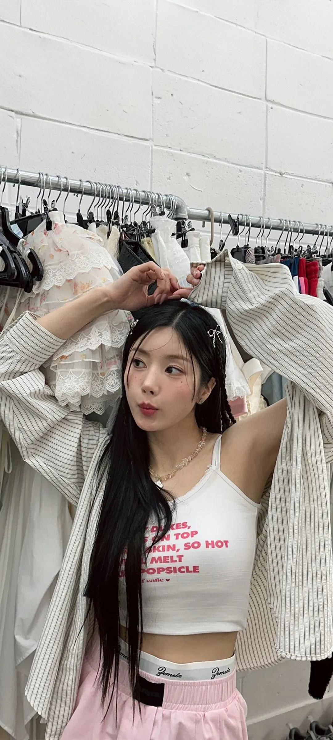 วอลเปเปอร์ หน้าจอล็อก มือถือ Kwon Eun-bi 4K HD ดาวน์โหลด — IZ*ONE