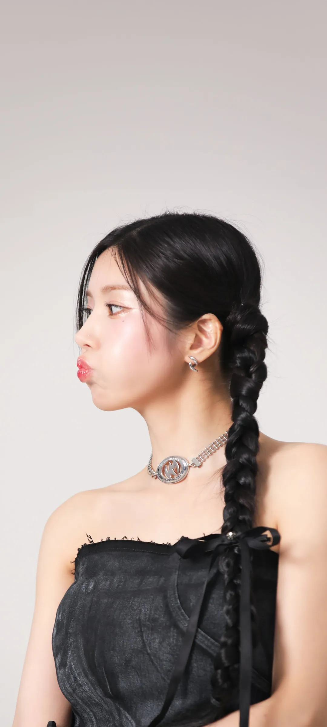 วอลเปเปอร์ หน้าจอล็อก มือถือ Kwon Eun-bi 4K HD ดาวน์โหลด — IZ*ONE