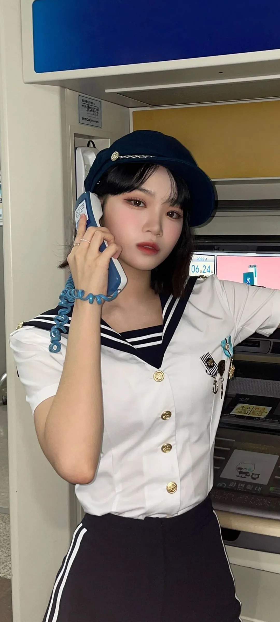Wallpaper layar kunci hp Kim Chae-won 4K HD download — IZ*ONE, LE SSERAFIM