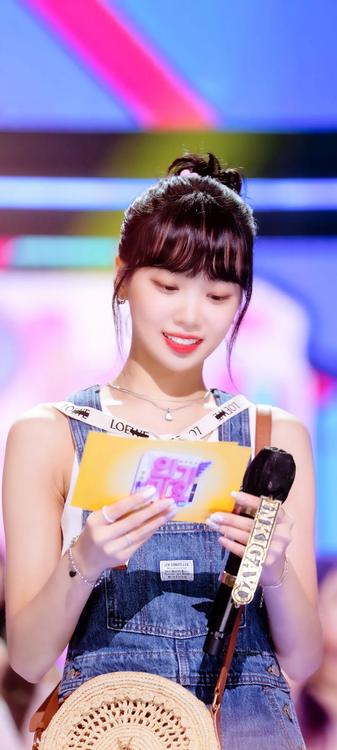 Wallpaper layar kunci hp Kim Chae-won 4K HD download — IZ*ONE, LE SSERAFIM