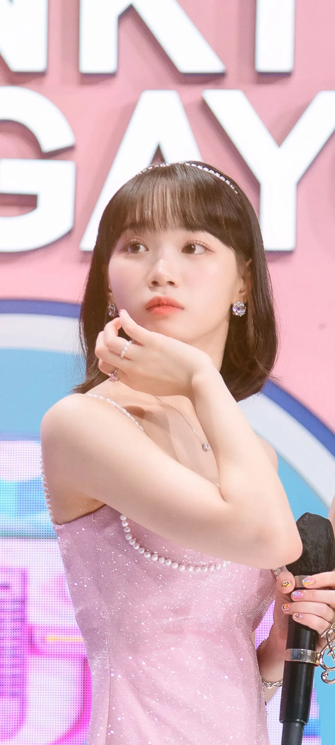 Wallpaper layar kunci hp Kim Chae-won 4K HD download — IZ*ONE, LE SSERAFIM