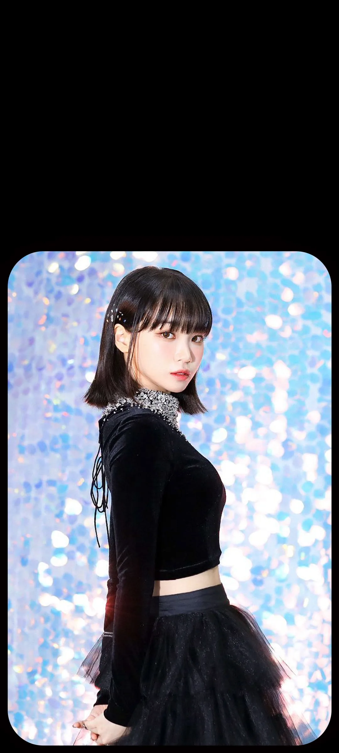 Kim Chae-won lock screen phone wallpaper 4K HD download — IZ*ONE, LE SSERAFIM