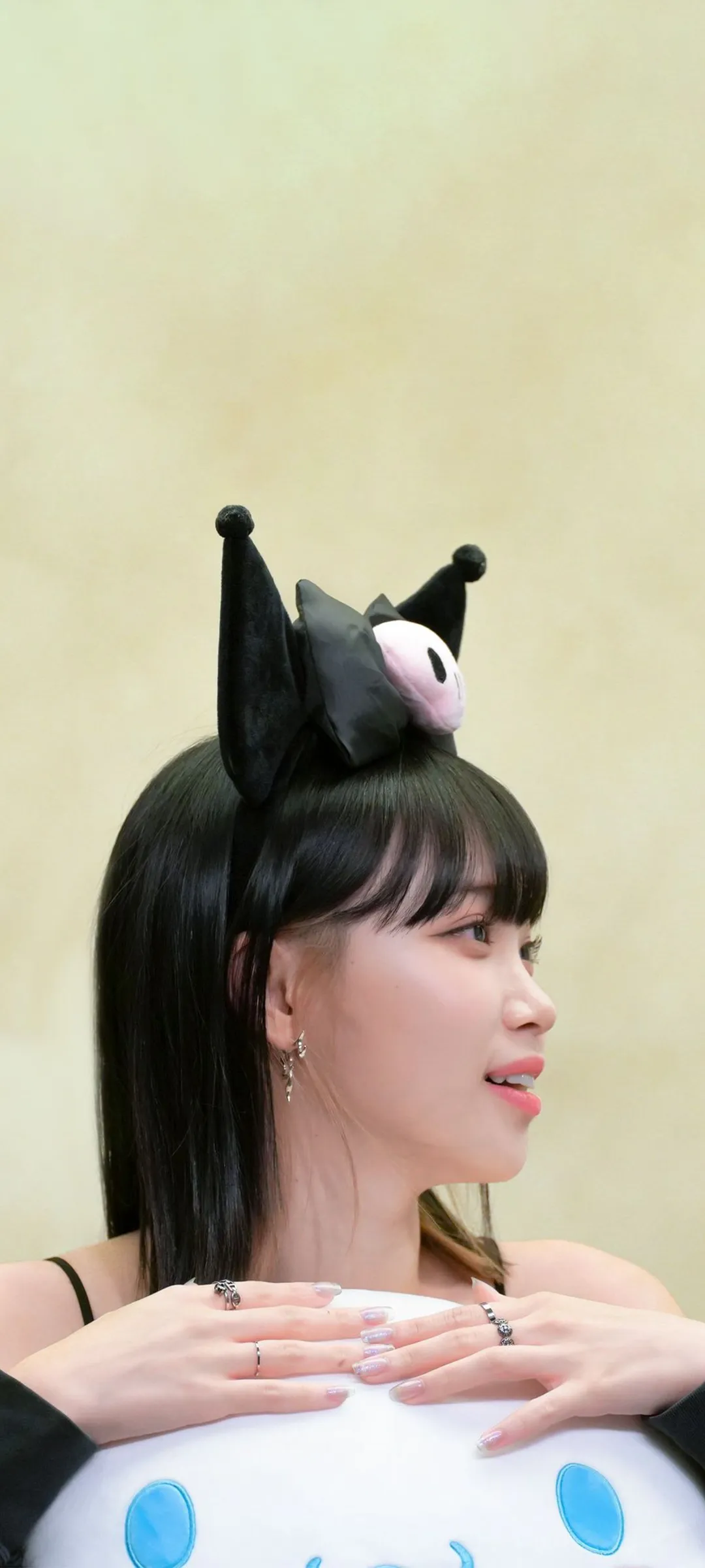 Wallpaper layar kunci hp Kim Chae-won 4K HD download — IZ*ONE, LE SSERAFIM