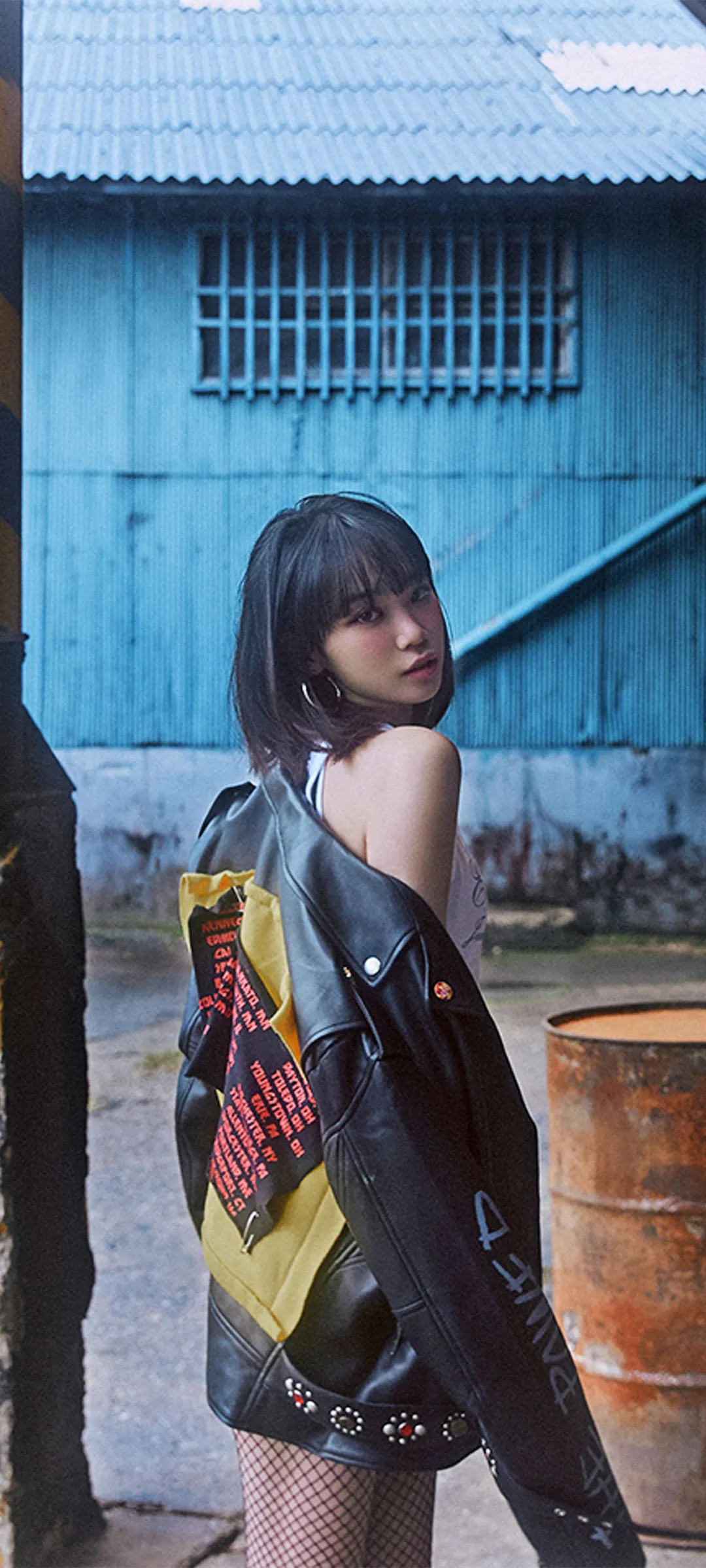 Wallpaper layar kunci hp Kim Chae-won 4K HD download — IZ*ONE, LE SSERAFIM