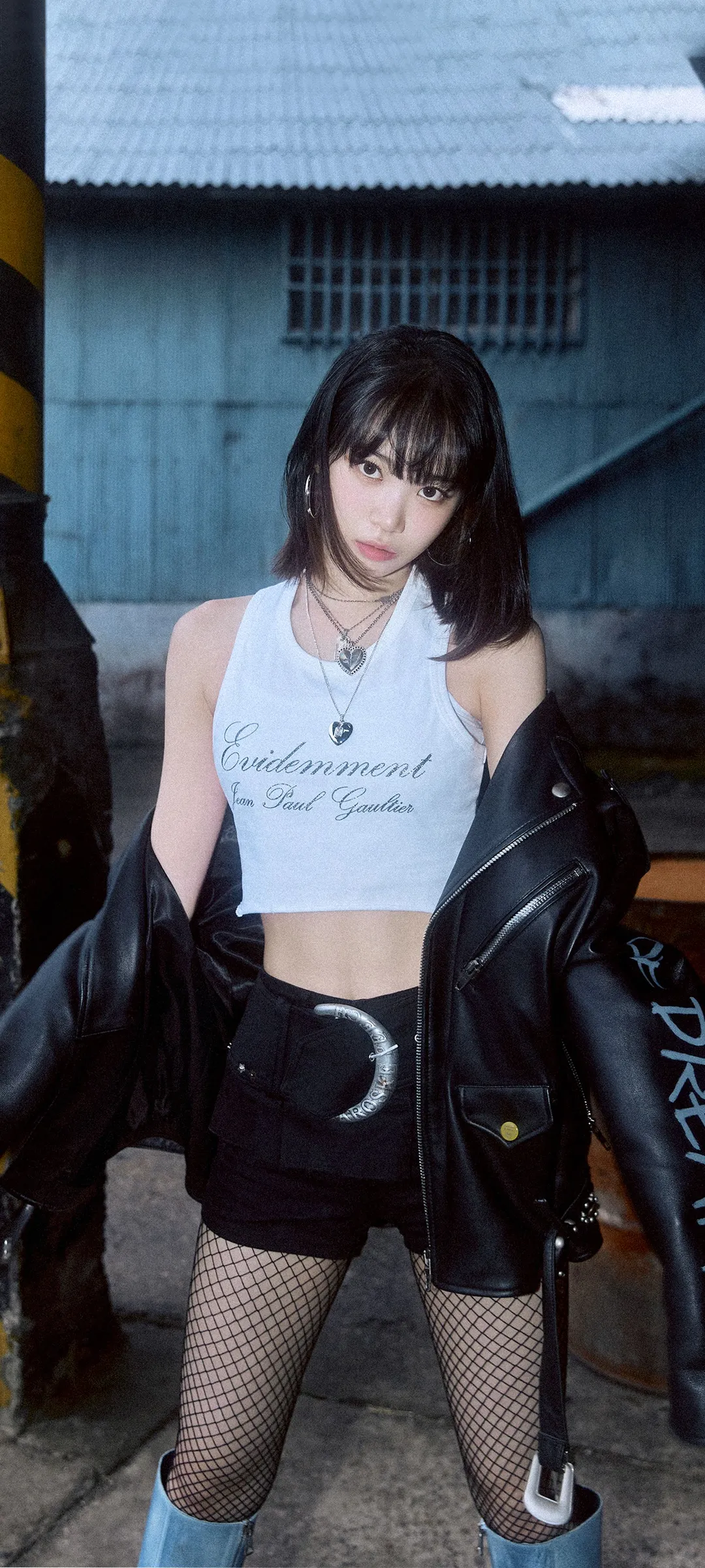 Wallpaper layar kunci hp Kim Chae-won 4K HD download — IZ*ONE, LE SSERAFIM