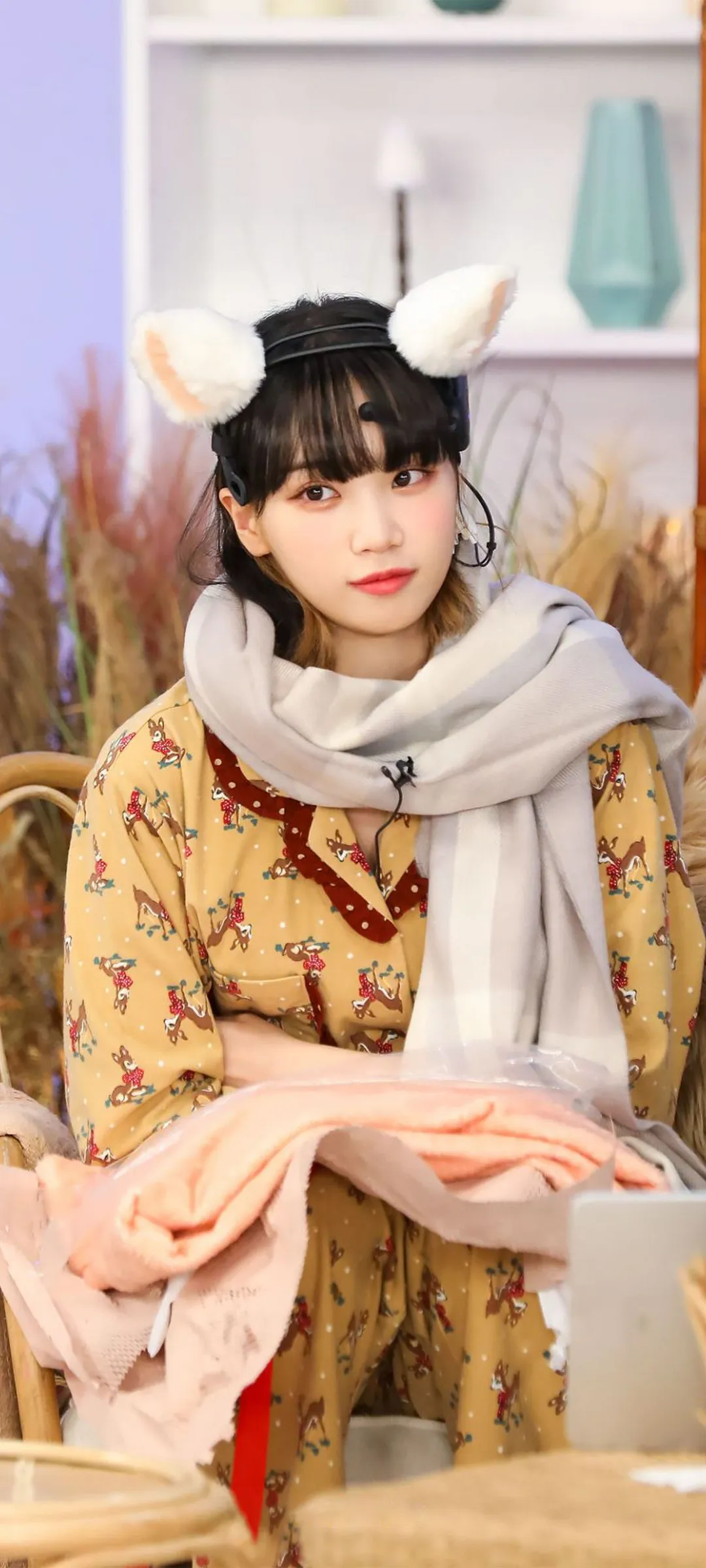 Wallpaper layar kunci hp Kim Chae-won 4K HD download — IZ*ONE, LE SSERAFIM
