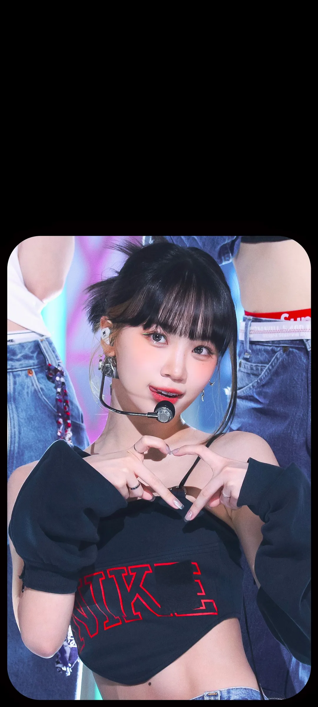 Kim Chae-won lock screen phone wallpaper 4K HD download — IZ*ONE, LE SSERAFIM