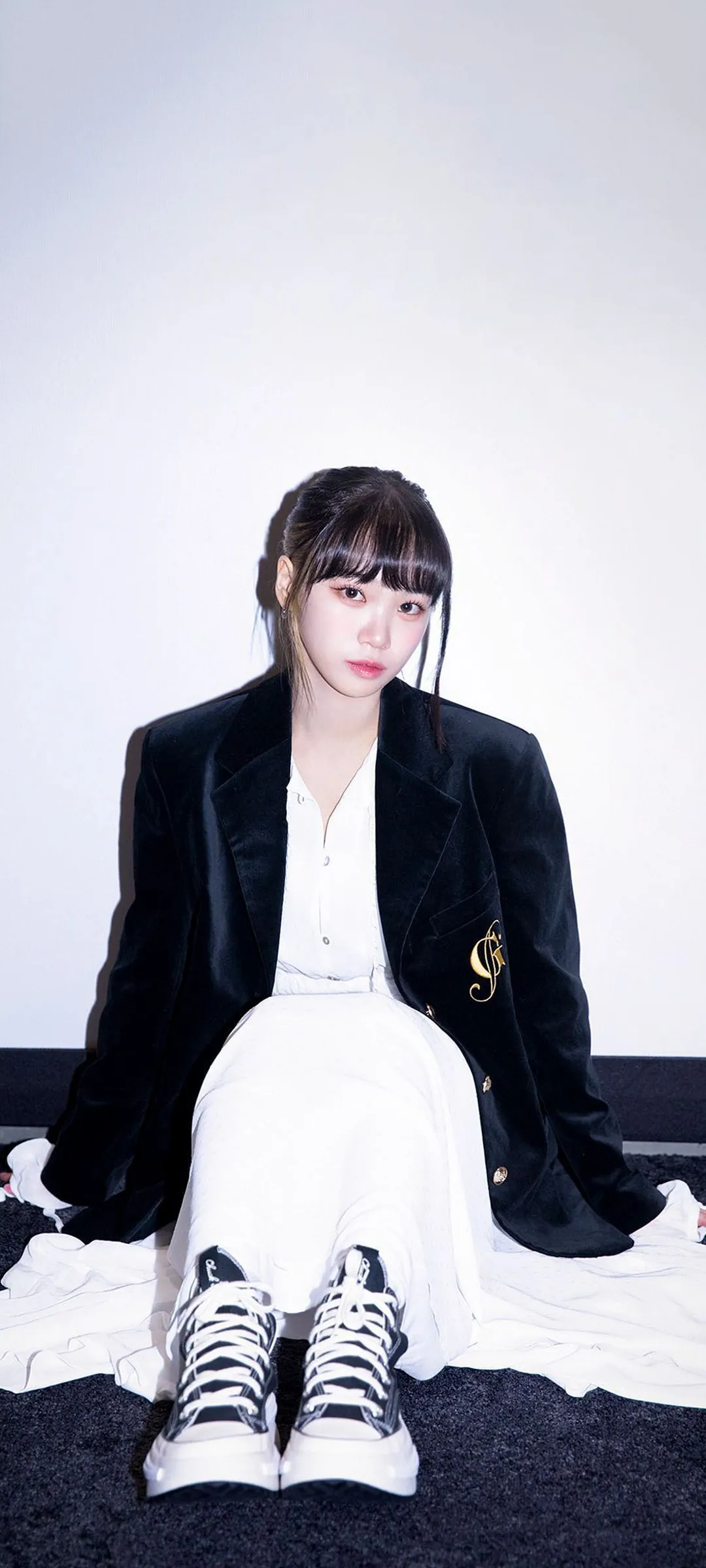 Wallpaper layar kunci hp Kim Chae-won 4K HD download — IZ*ONE, LE SSERAFIM