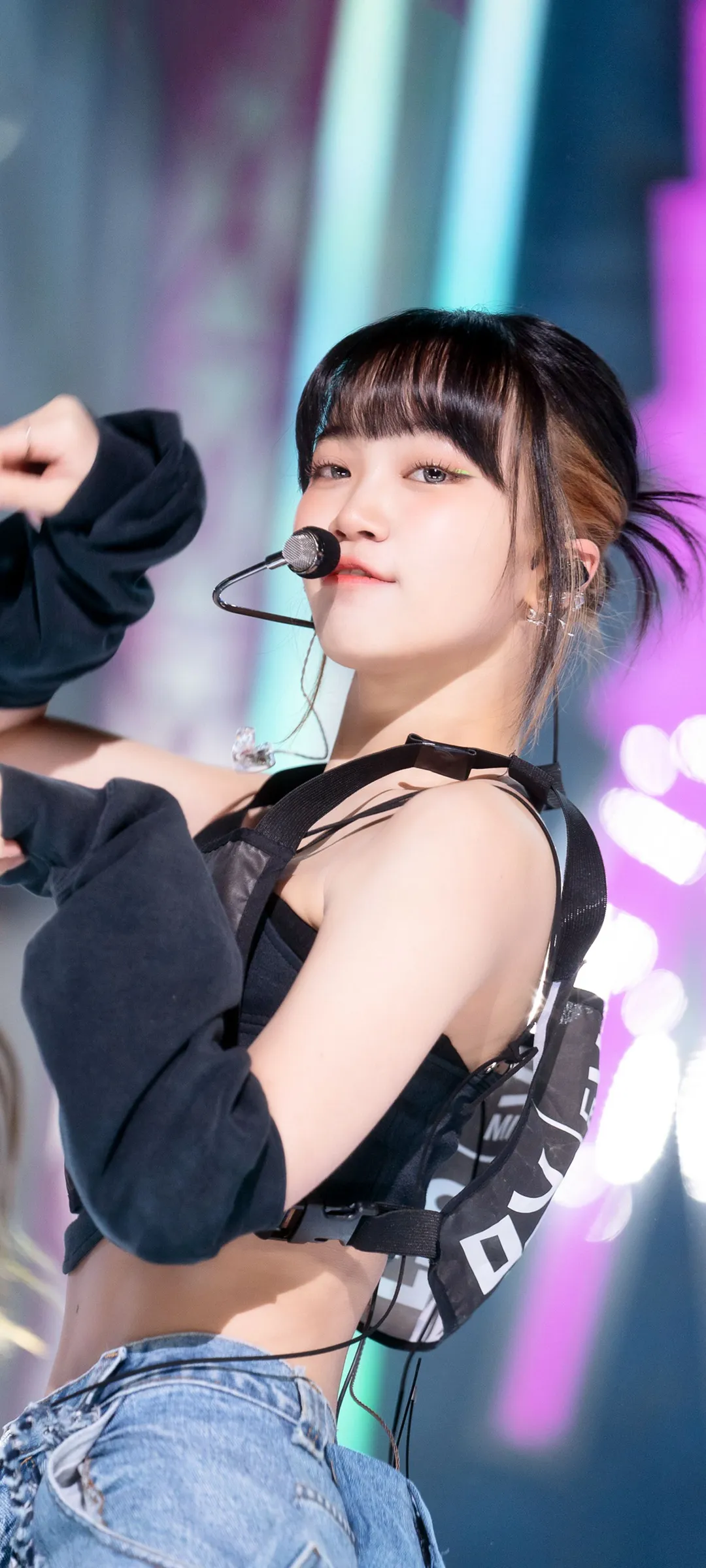 Wallpaper layar kunci hp Kim Chae-won 4K HD download — IZ*ONE, LE SSERAFIM
