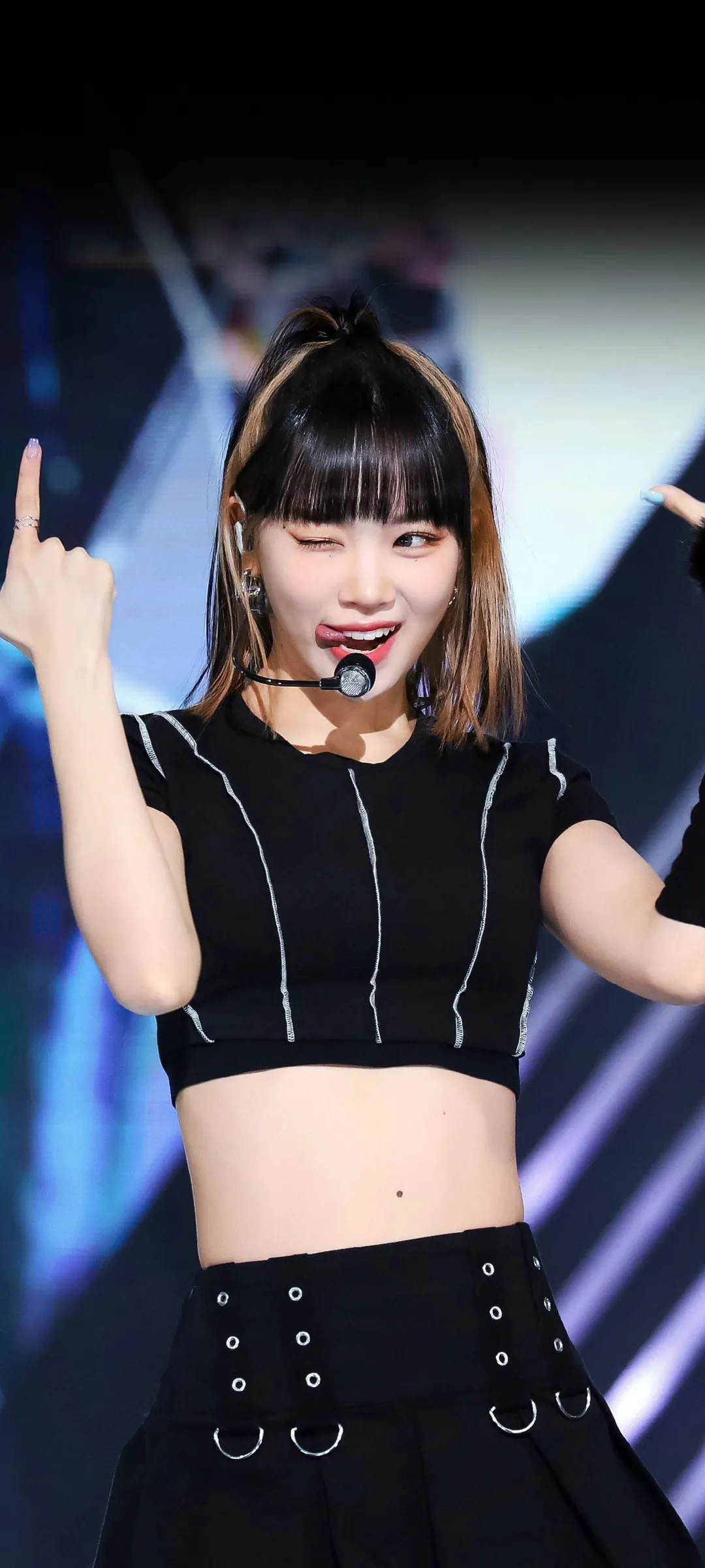 Kim Chae-won kilit ekranı telefon duvar kağıdı 4K HD i̇ndir — IZ*ONE, LE SSERAFIM